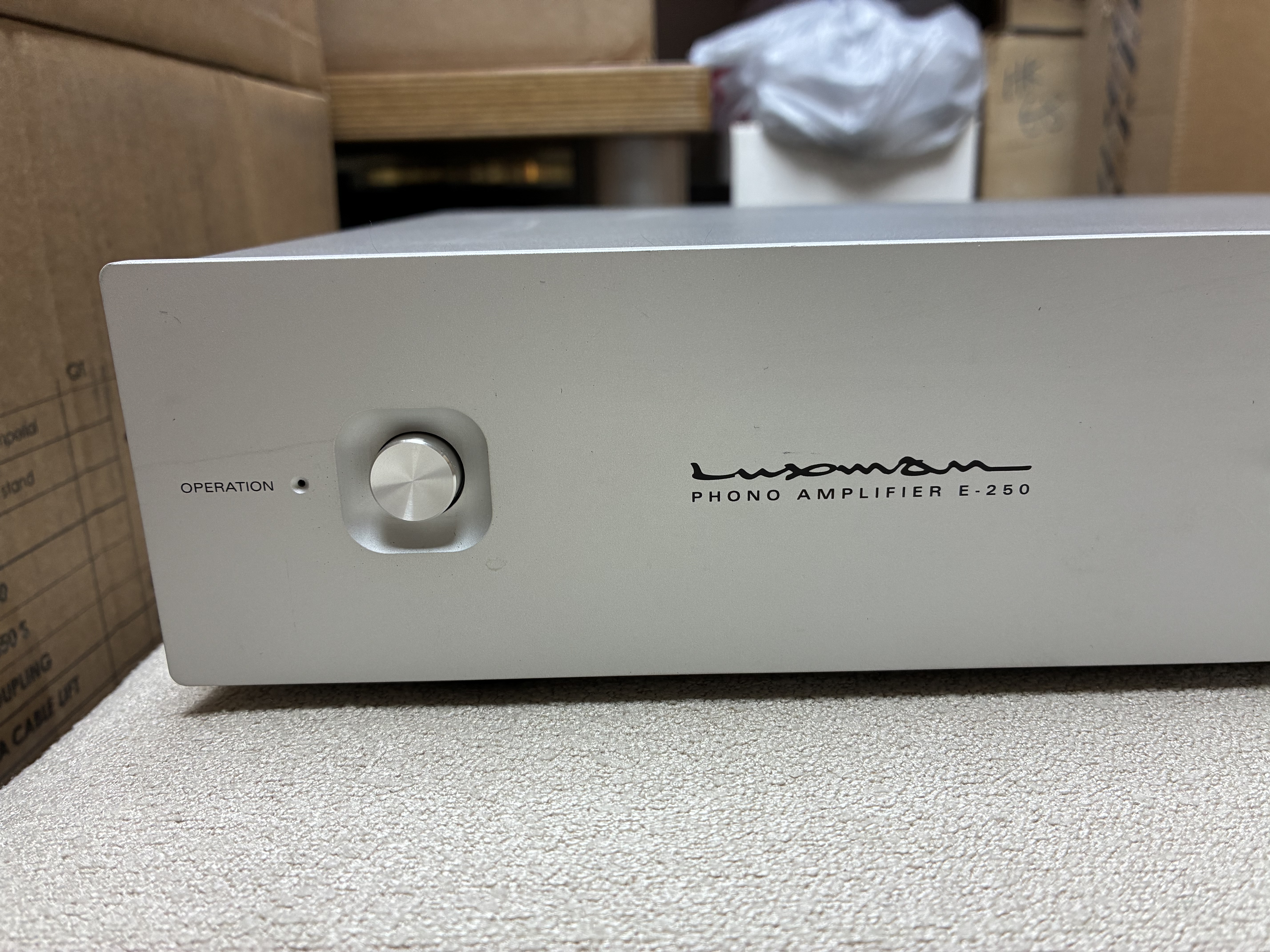 LUXMAN PHONO AMPLIFIER E-250(使用品）