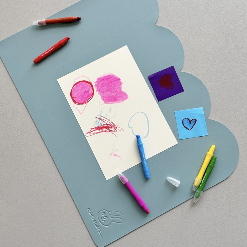 Table play mat