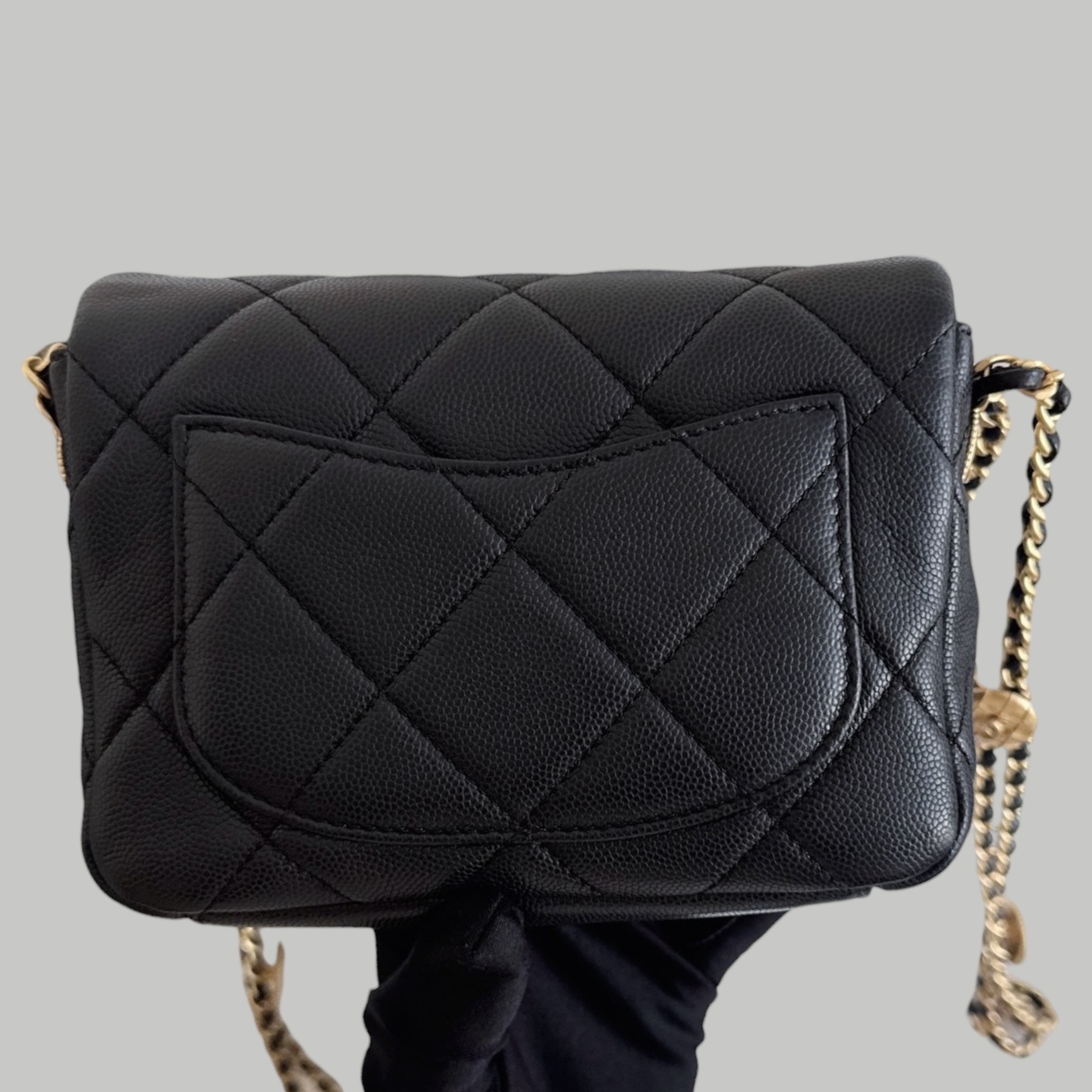 Chanel Caviar 22A 金幣鏈