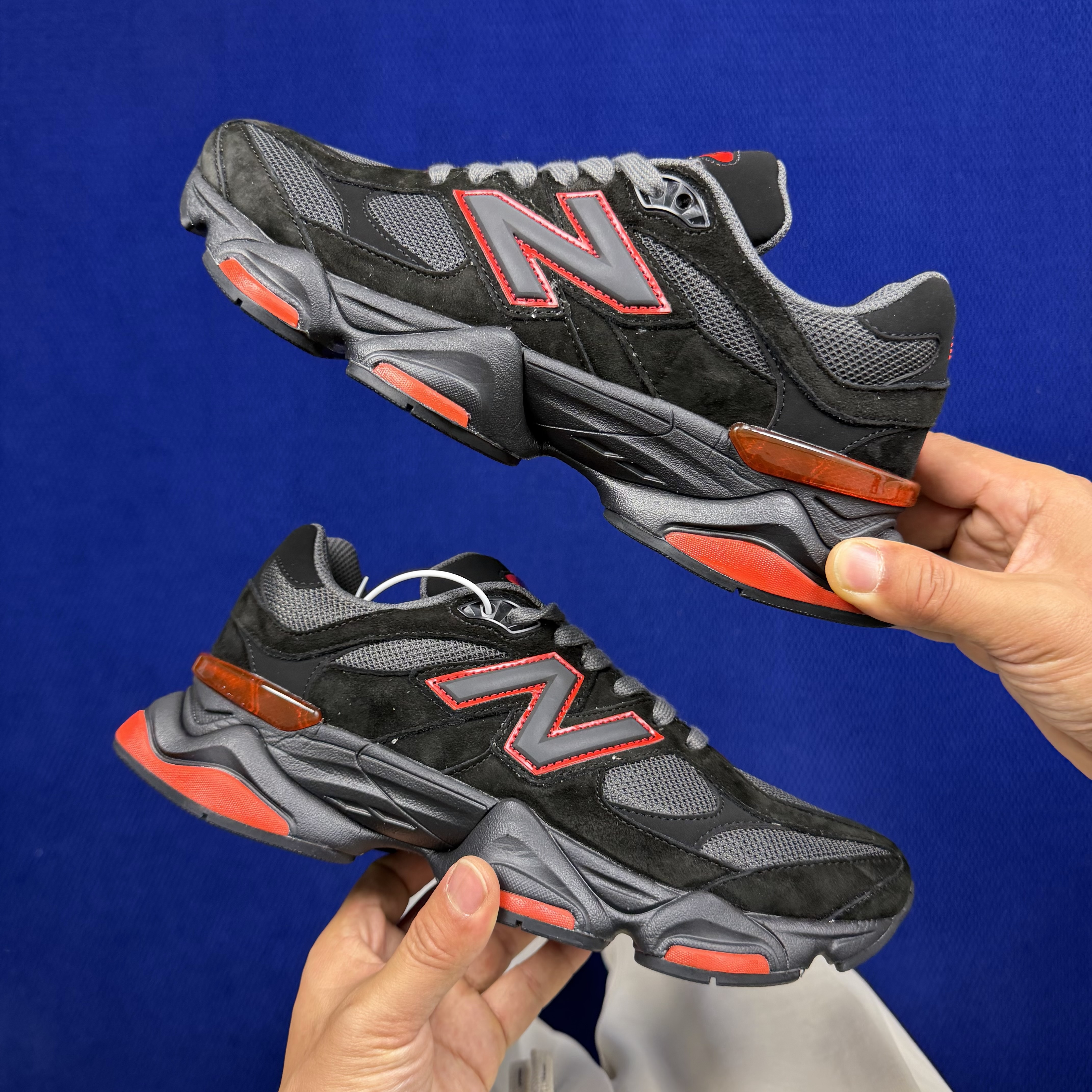 New Balance 9060 U9060JR
