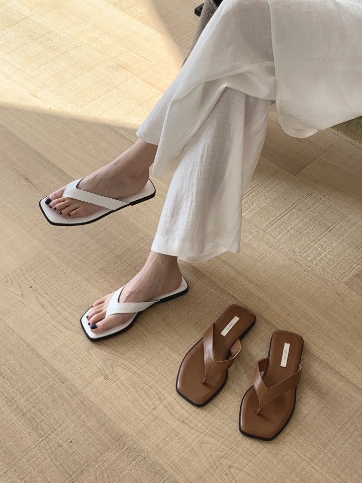 The Essential Sandals (3 colors)