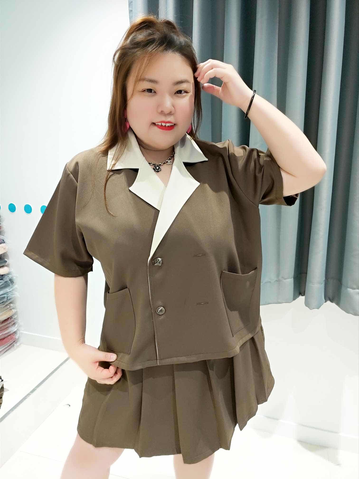 DOC07 大翻领短袖外套