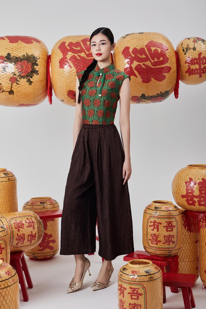 免烫塑胶头长裤 1600