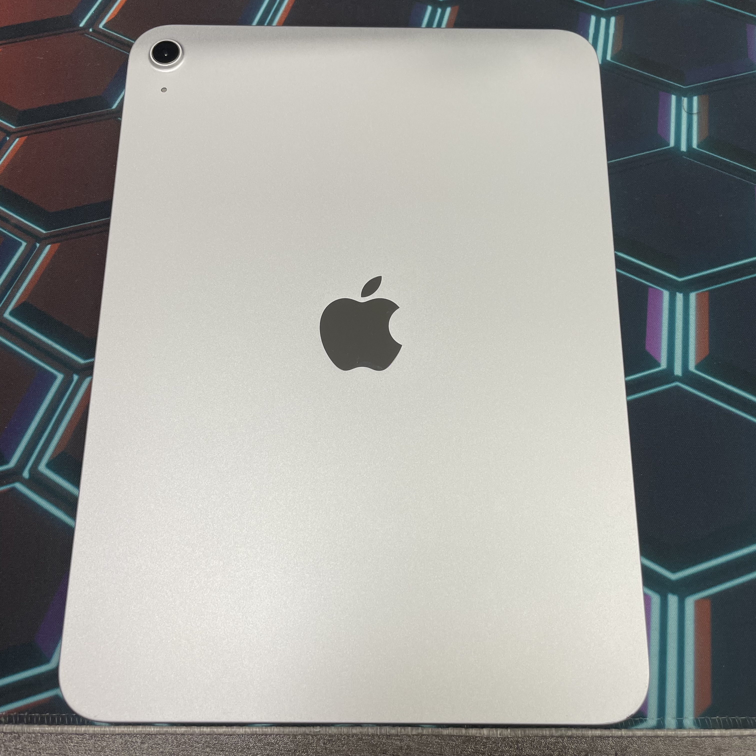 *6880 iPad 11 勁靚機 128GB WIFI版 銀色 sliver