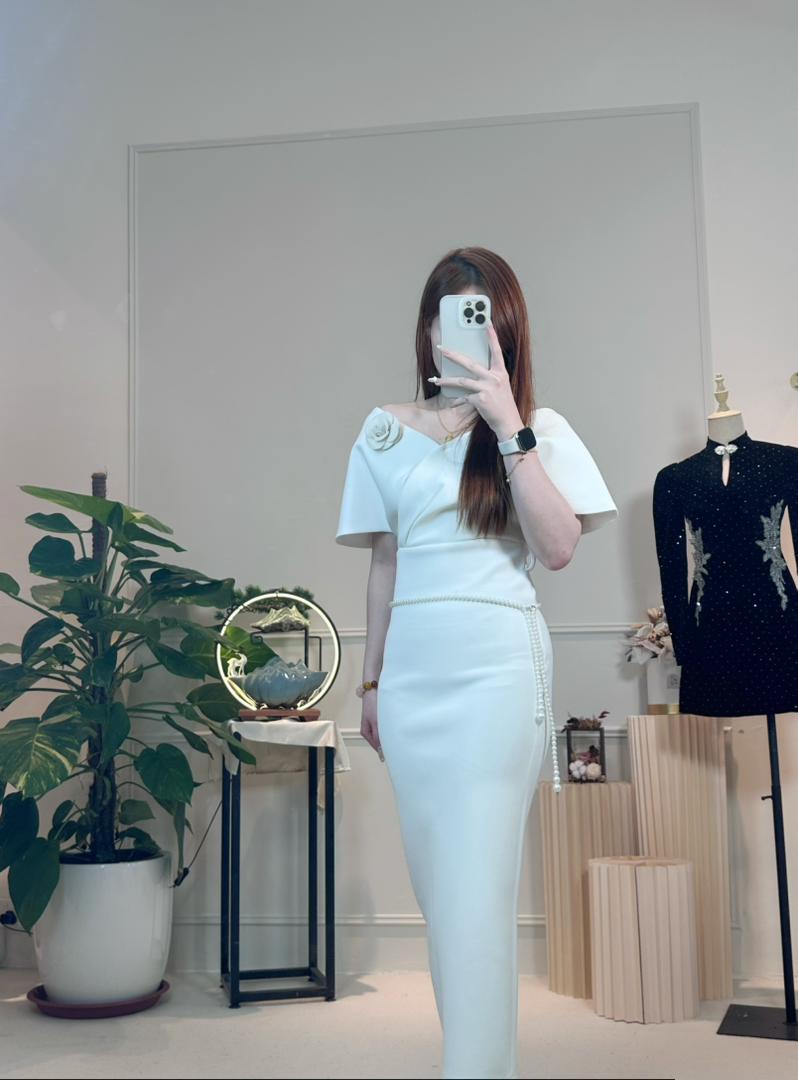 A03 --3D Floral Pearl Waist Chain