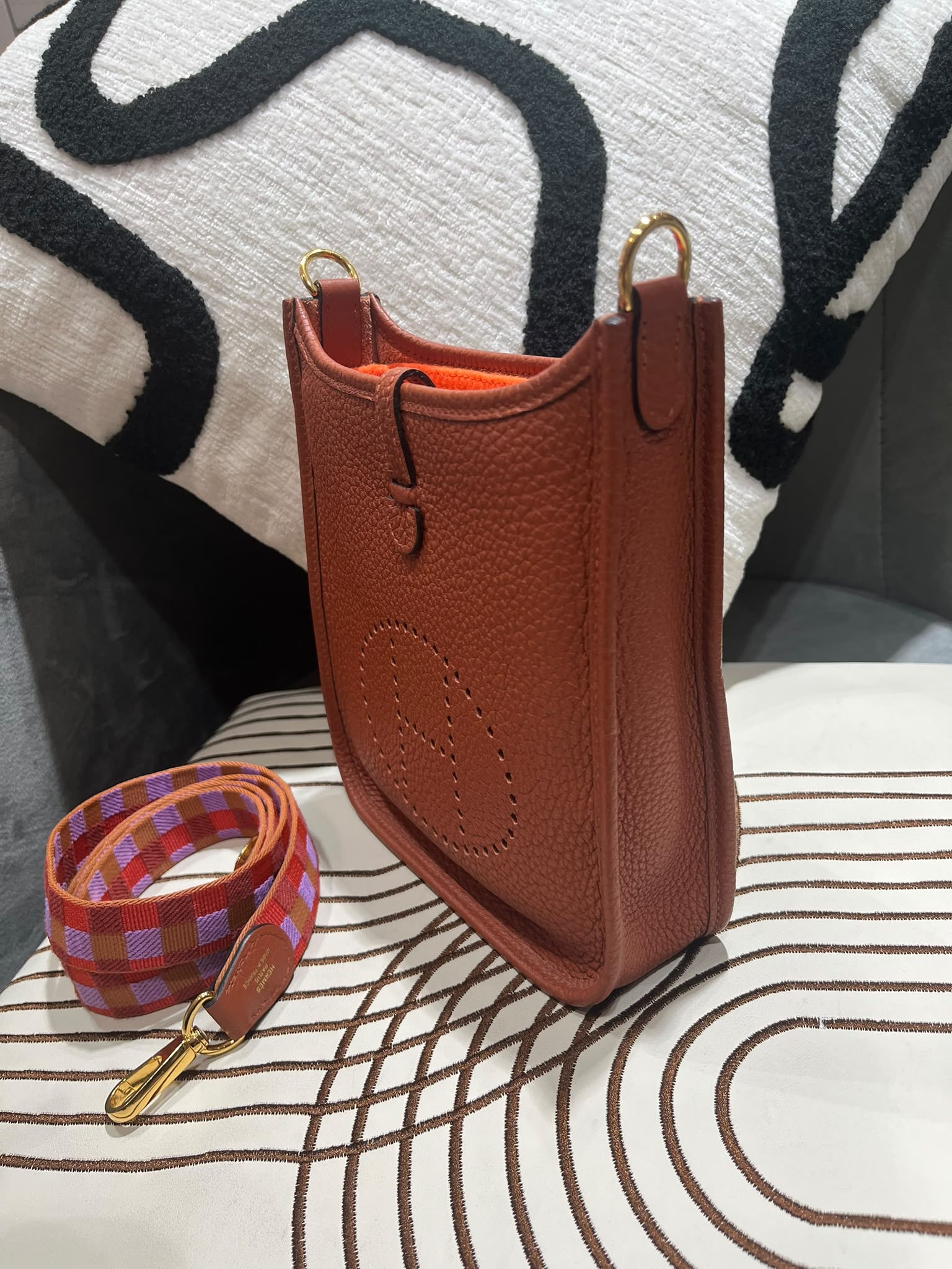 Hermes mini evelyne ,STAMP U,6C 古銅牛皮 100%Authentic,98%new ✅原裝織紋肩帶✅dust bag  