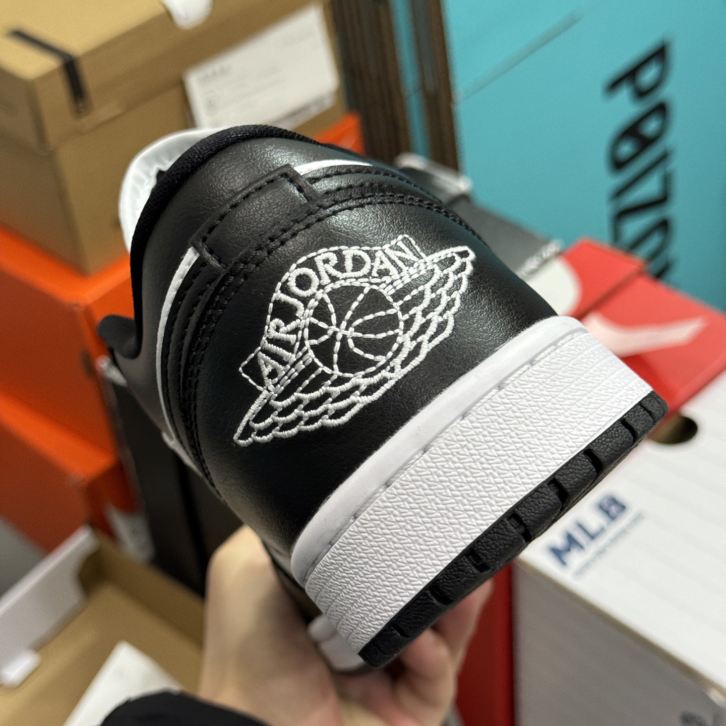 Nike Air Jordan 1 Low "Panda" DC0774-101