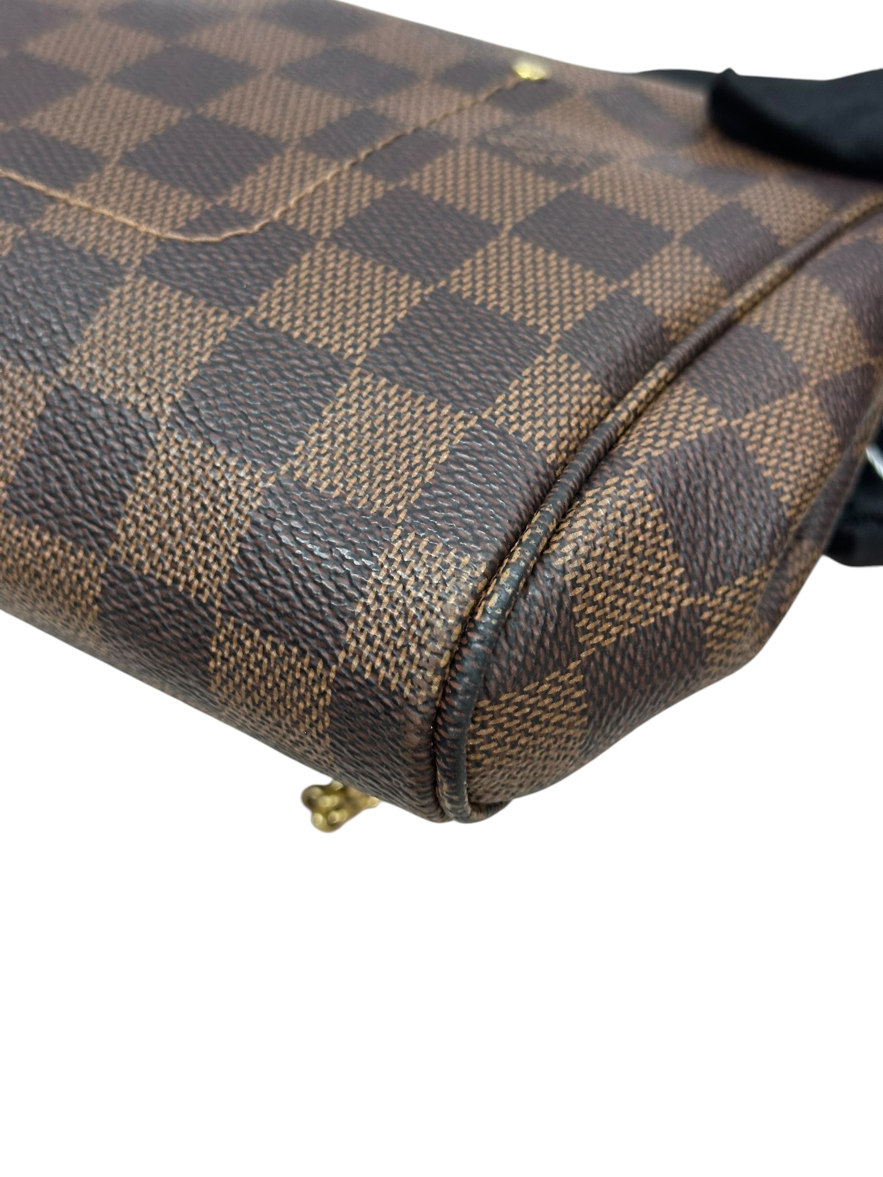 Pre-owned Louis Vuitton Damier Ebene Favorite MM bag / Product Code: 081202