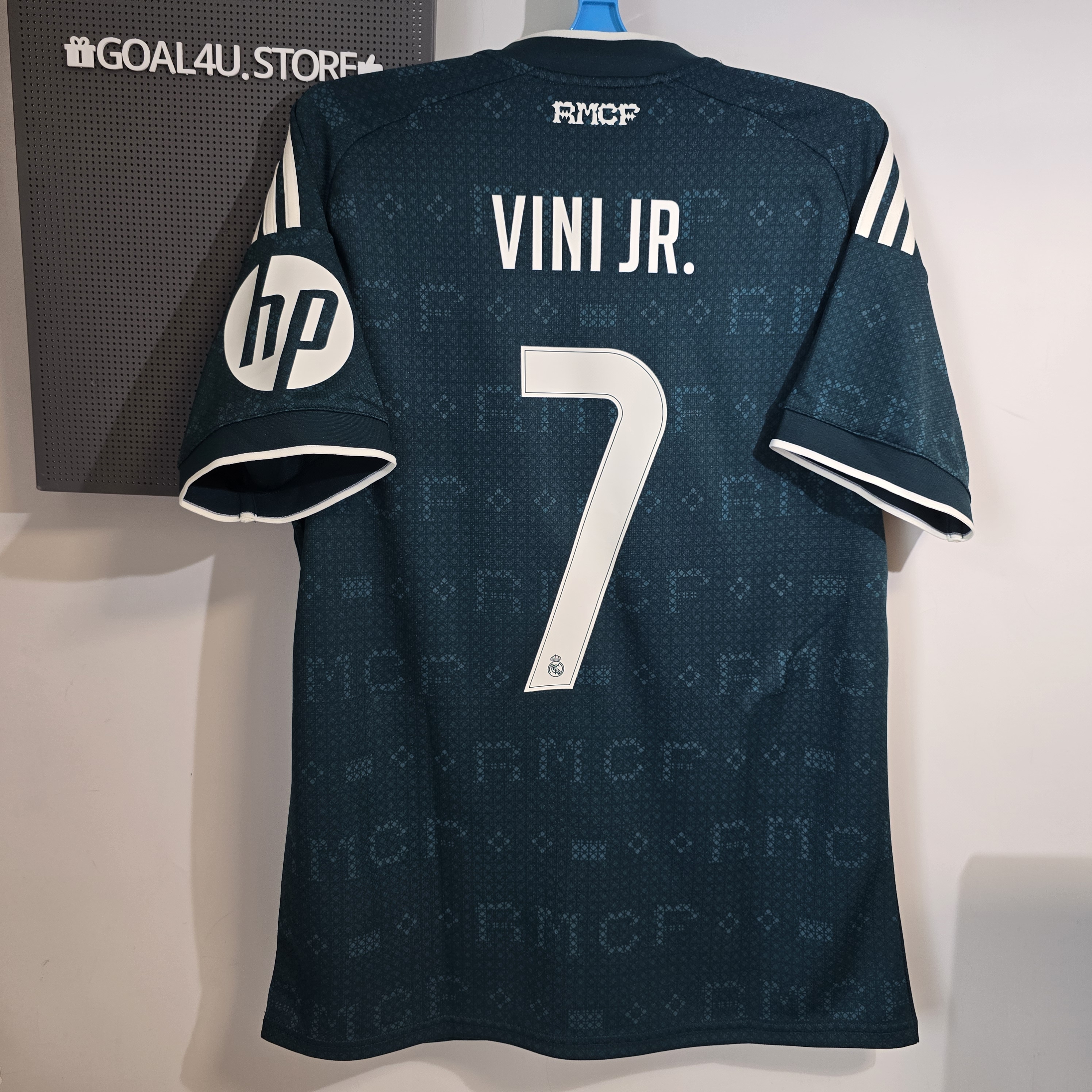 💚典雅的暗綠色調 Adidas Real Madrid 皇家馬德里 2026-27 作客球迷版球衣 (可加印字章) JZ7205