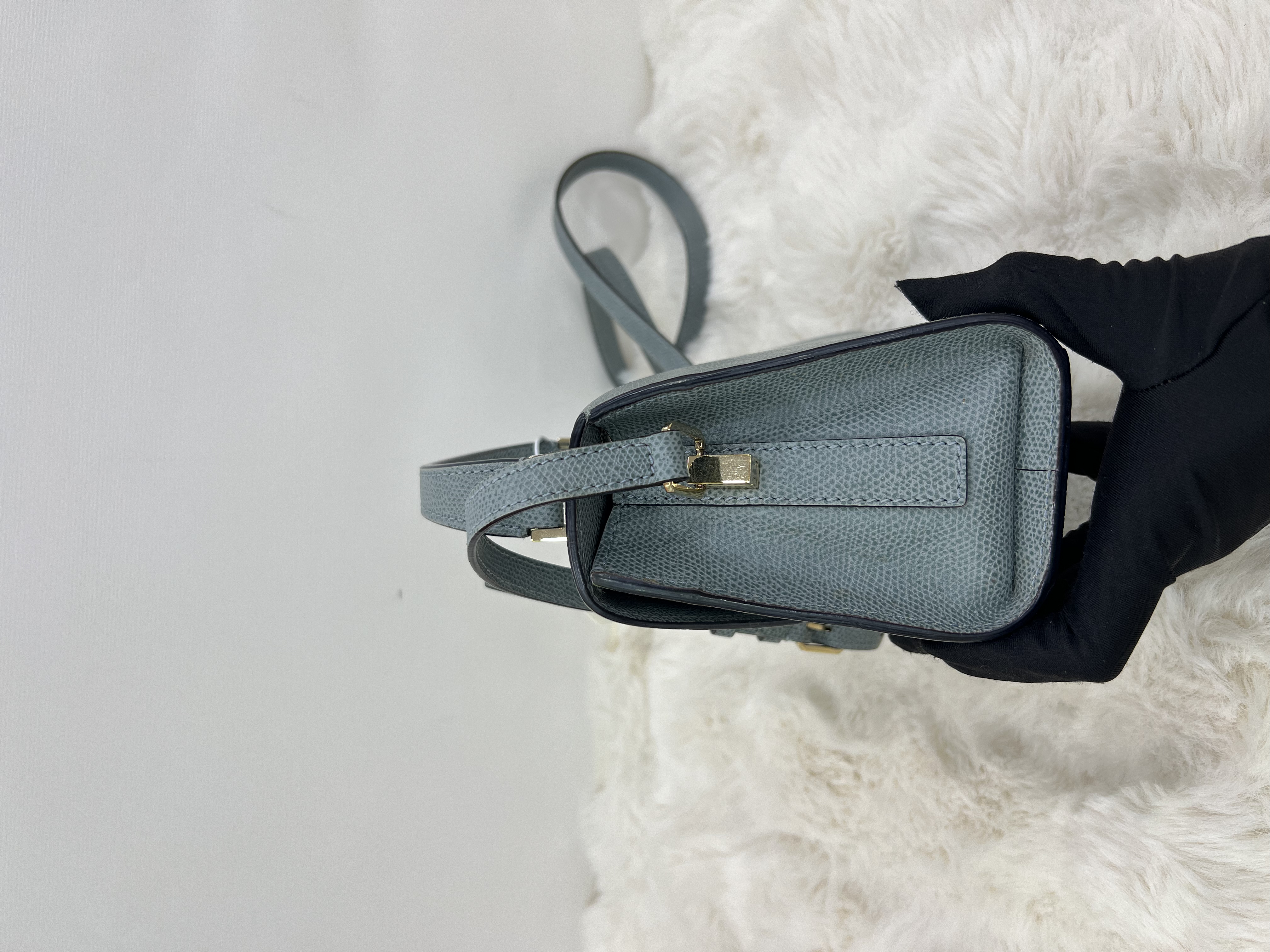 直播貨品 |  [1個-$100 2個-$300］R50