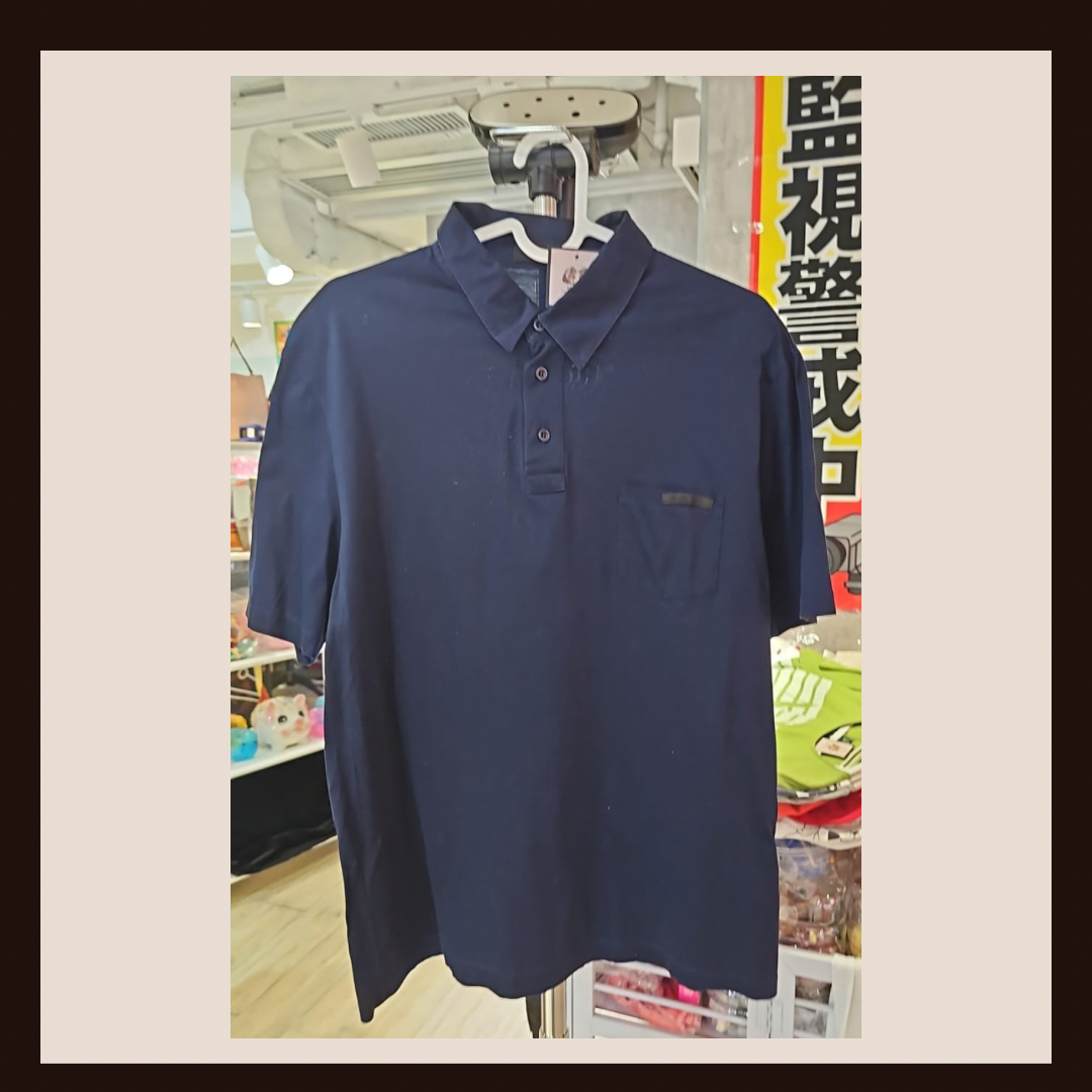 💎 極致海軍藍 Prada 經典胸袋 Polo 衫