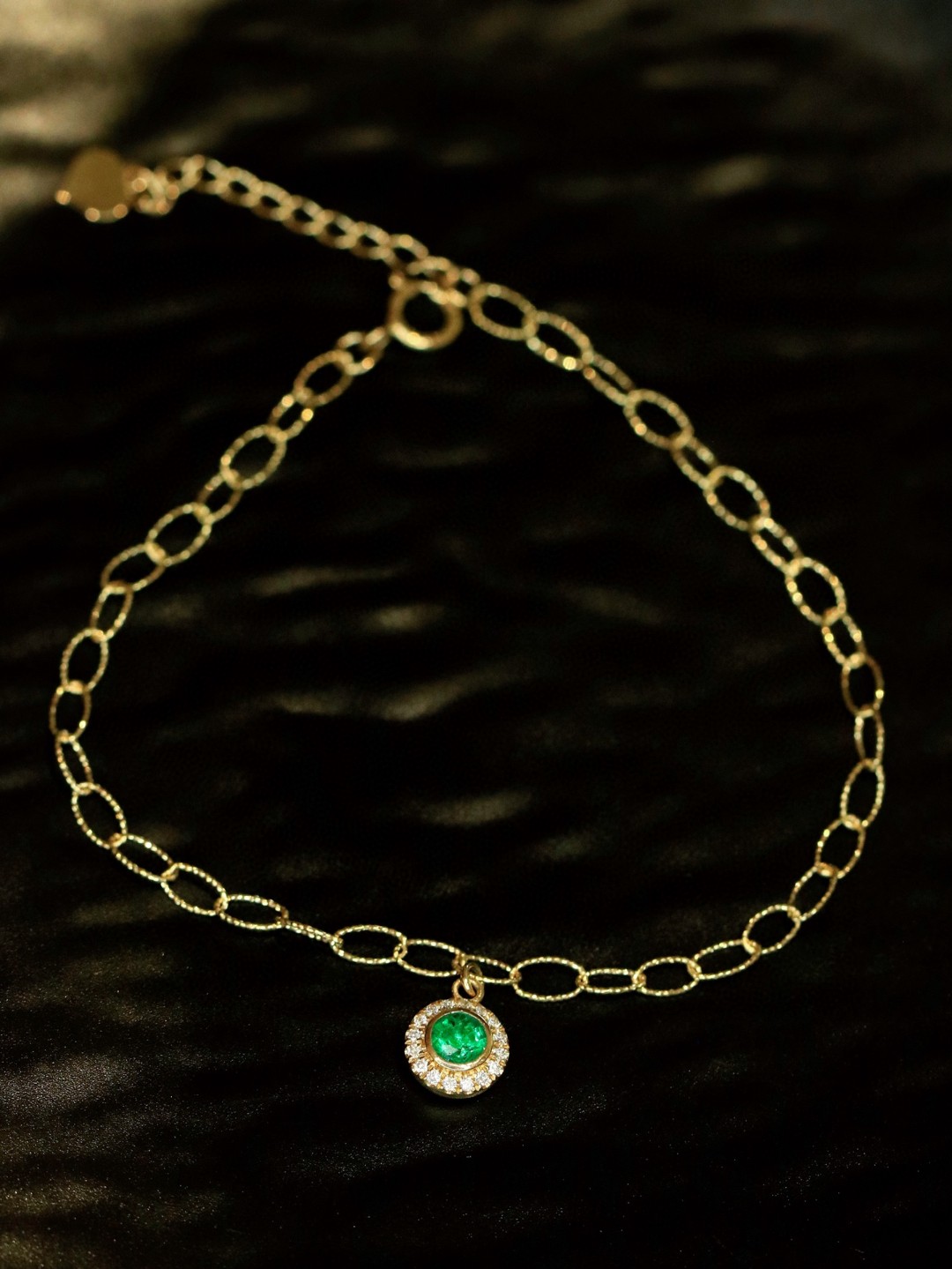 18K Emerald Diamond Bracelet 