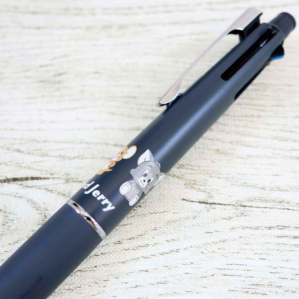 現貨｜Tom and Jerry 湯姆與謝利 日本製 uni Jetstream 4&1 多功能 5用筆 0.5mm 4色原子筆 + 0.5mm 鉛芯筆 (308055)