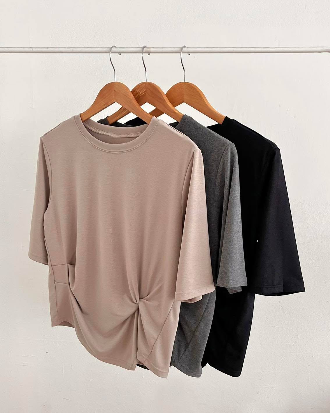 皺褶短袖 Tee