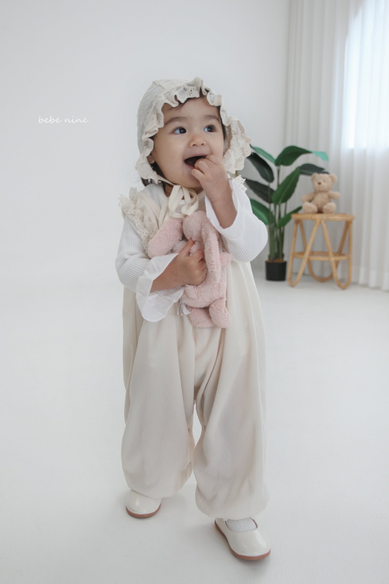 🌸預訂 韓國直送🌸🇰🇷Bebenine蕾絲荷葉花邊包耳帽