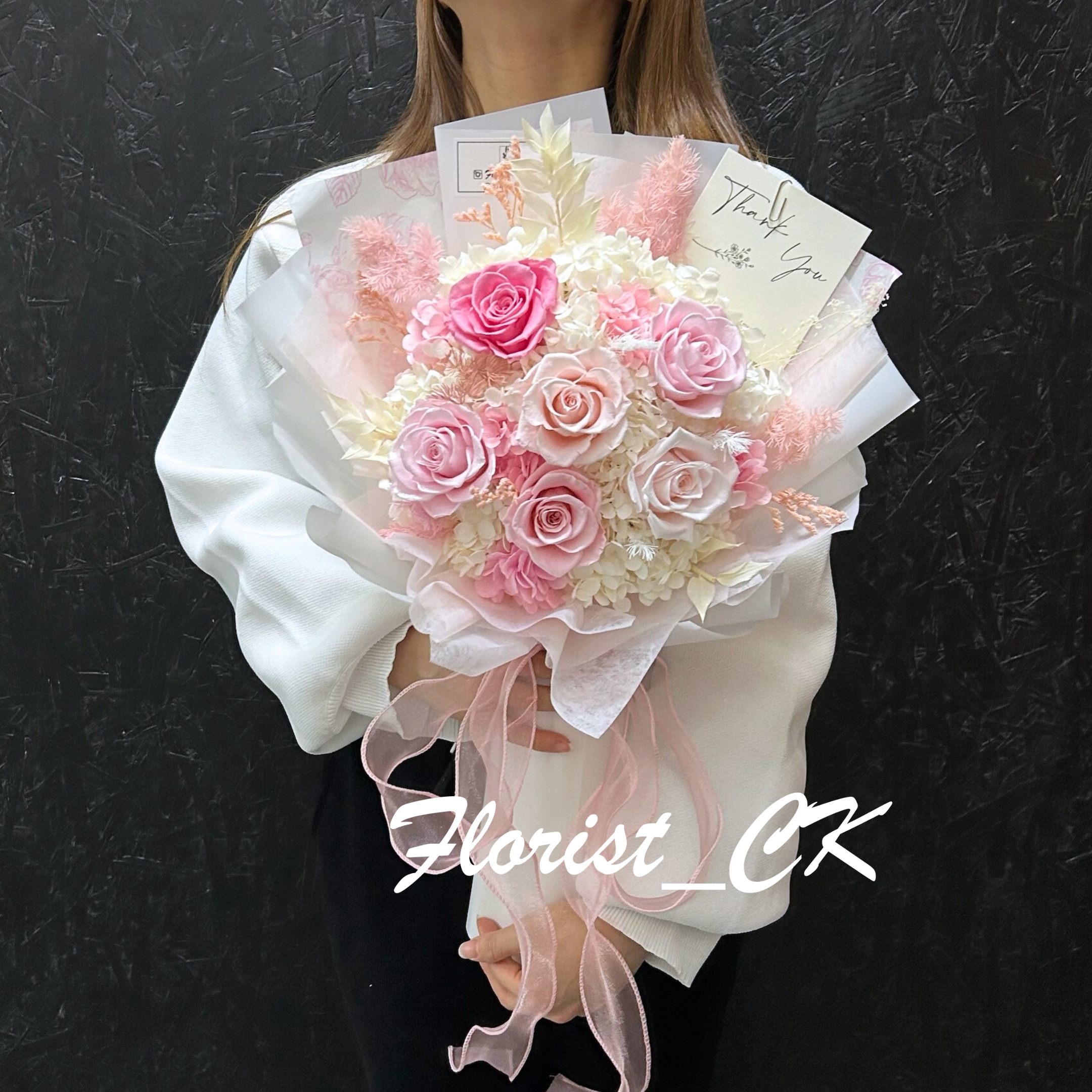 Blush of Eternity｜永生玫瑰花束  (3 朵 / 6 朵 / 9 朵 / 12 朵； 預訂款)