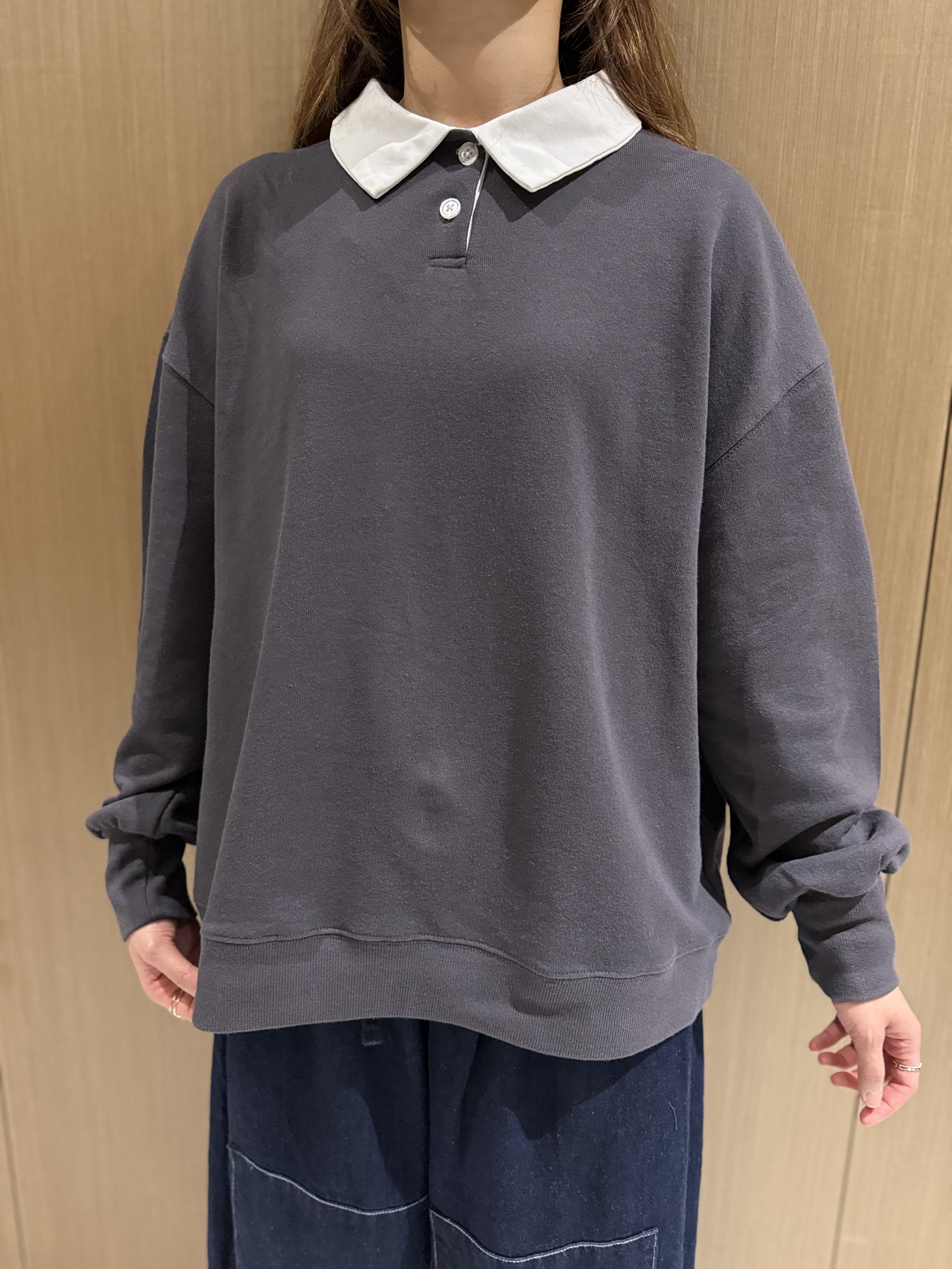 撞色尖領薄衛衣