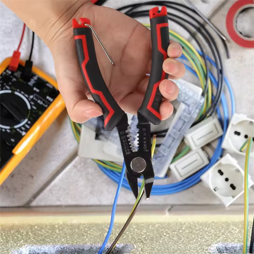 斜口剝線鉗 紅色 UB0262