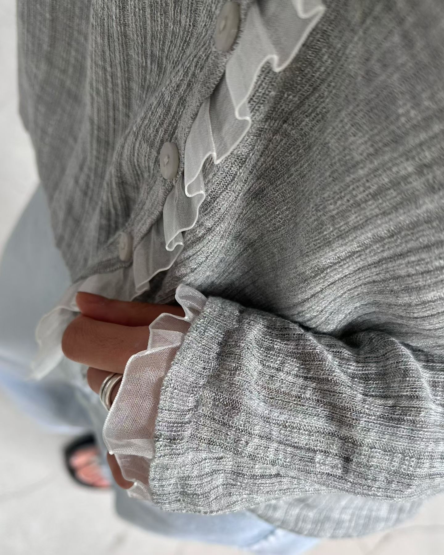 優雅荷葉邊針織Cardigan 