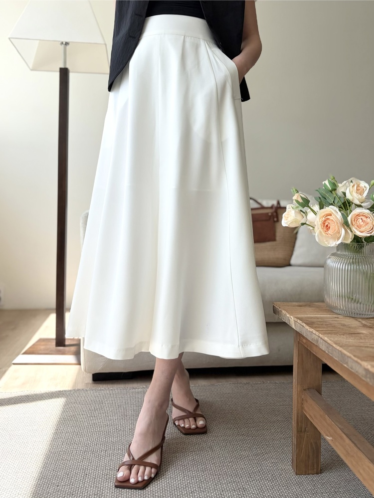 Front-Slit Midi Flare Skirt (Ivory)