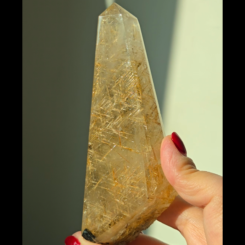 Sagenite golden lattice rutilated quartz point - RT1472