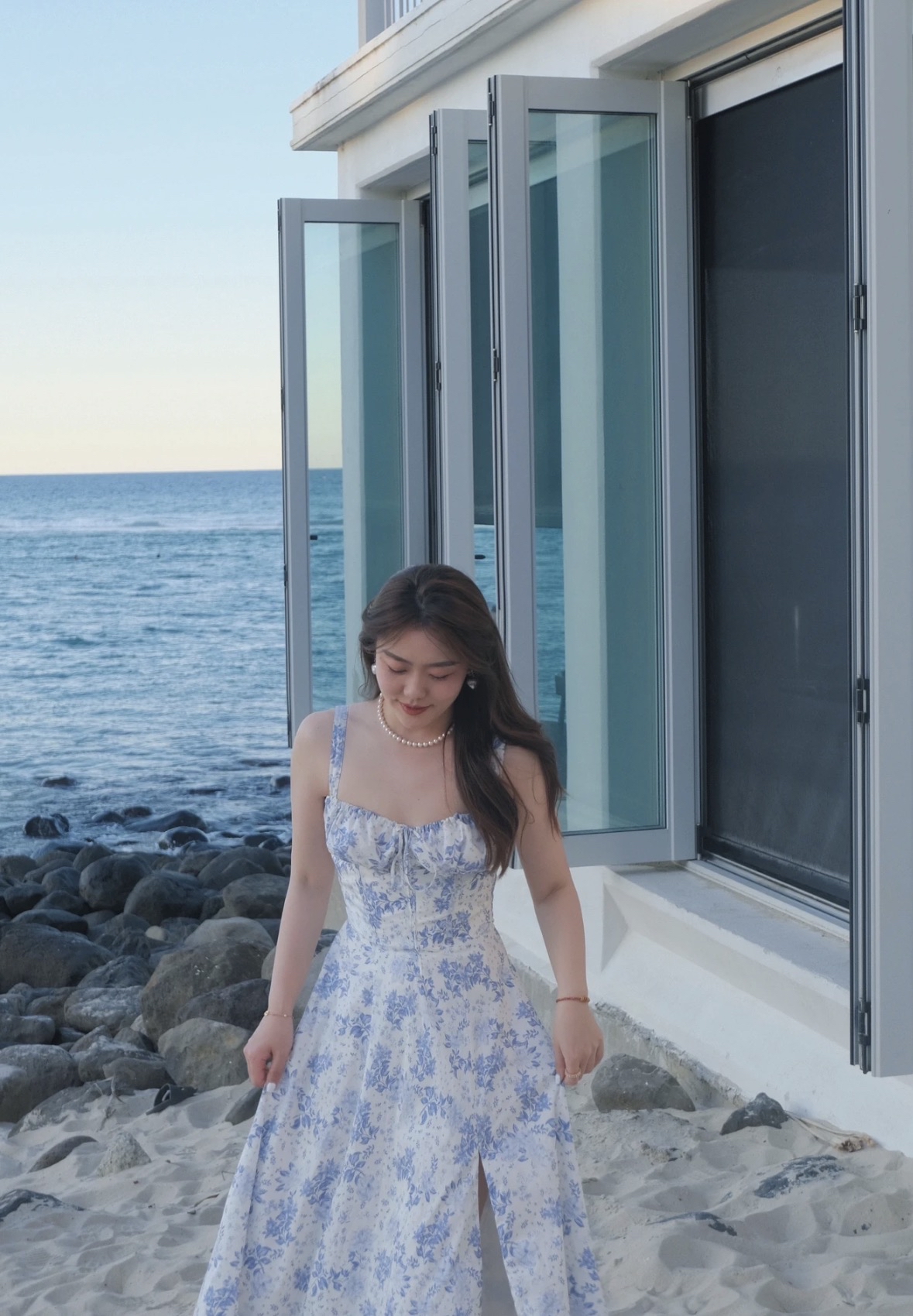 DR432蓝色吊带碎花裙