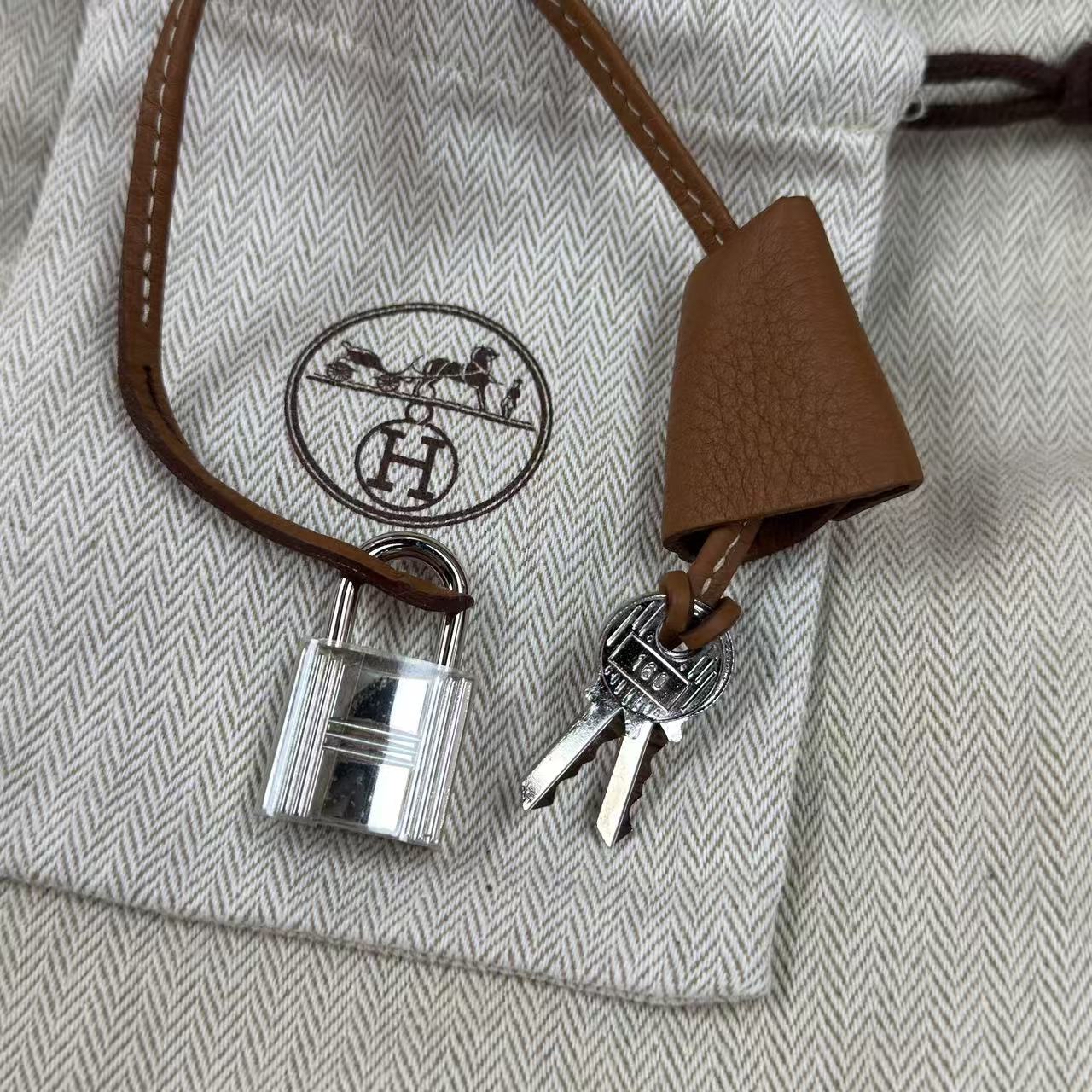 Hermes Bombay  法棍包 愛馬仕罕有物🤎