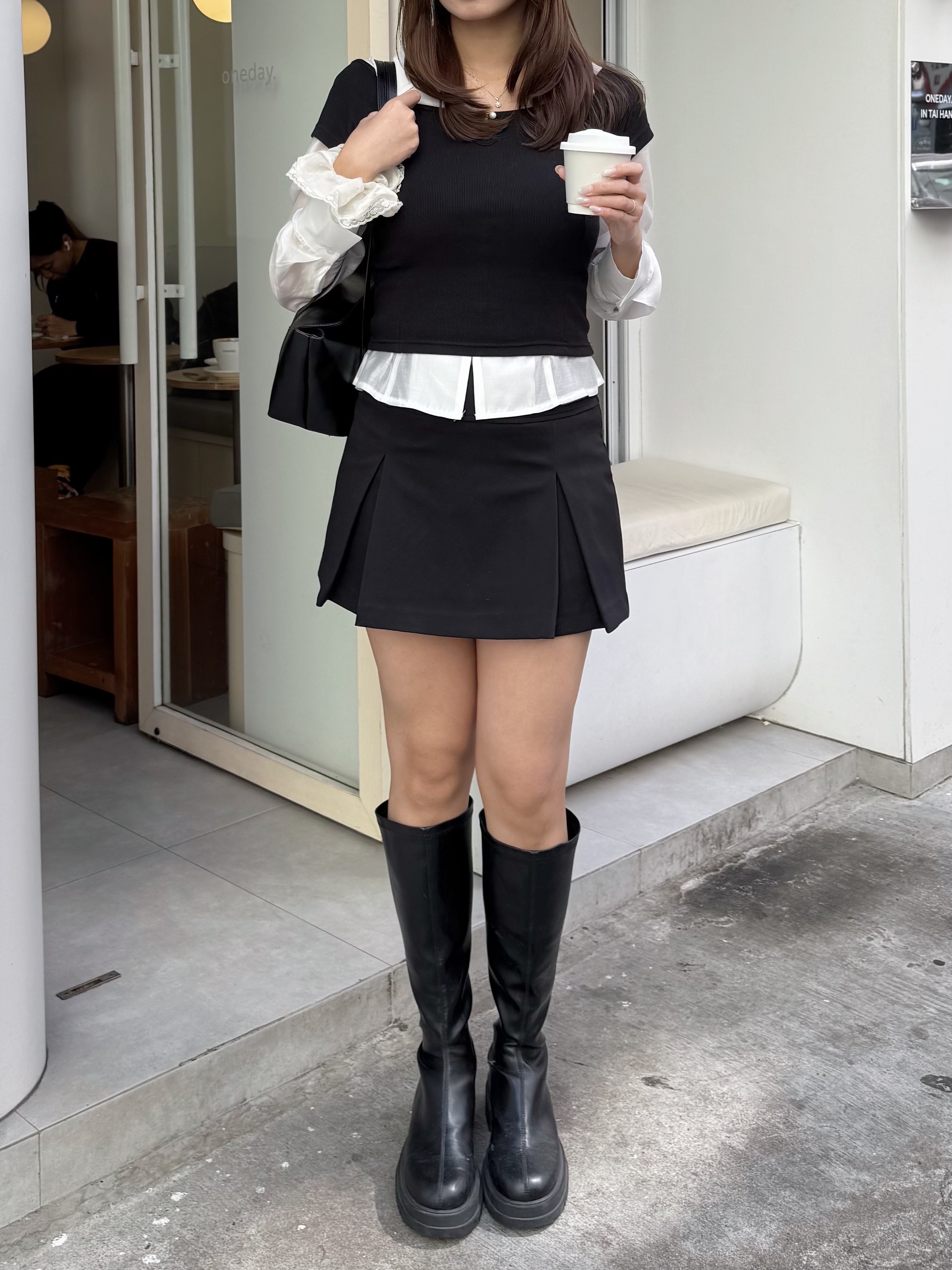 簡約大U領幼坑紋短袖上衣