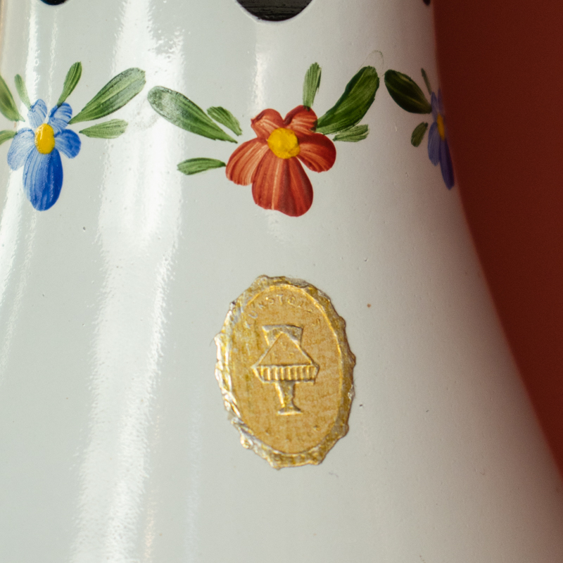 Mid-Century Bohemian Cased Enamel Emerald Green Kunstglas/Art Glass Vase with Sticker Label(GE002)