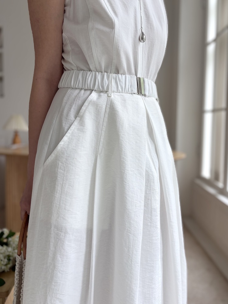 Jardin Belted Zip-Front Dress