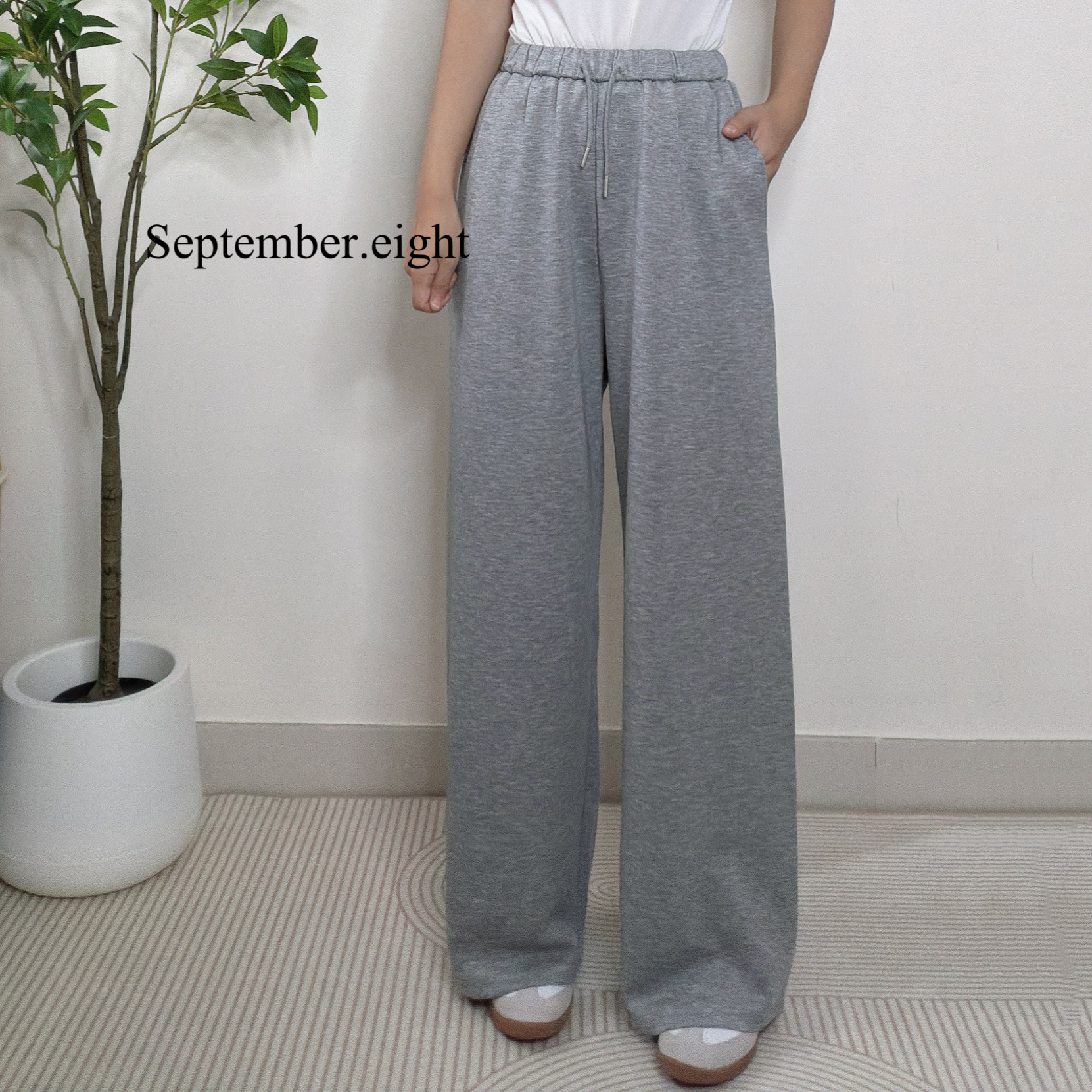 Made in Korea 🇰🇷牛奶棉闊褲