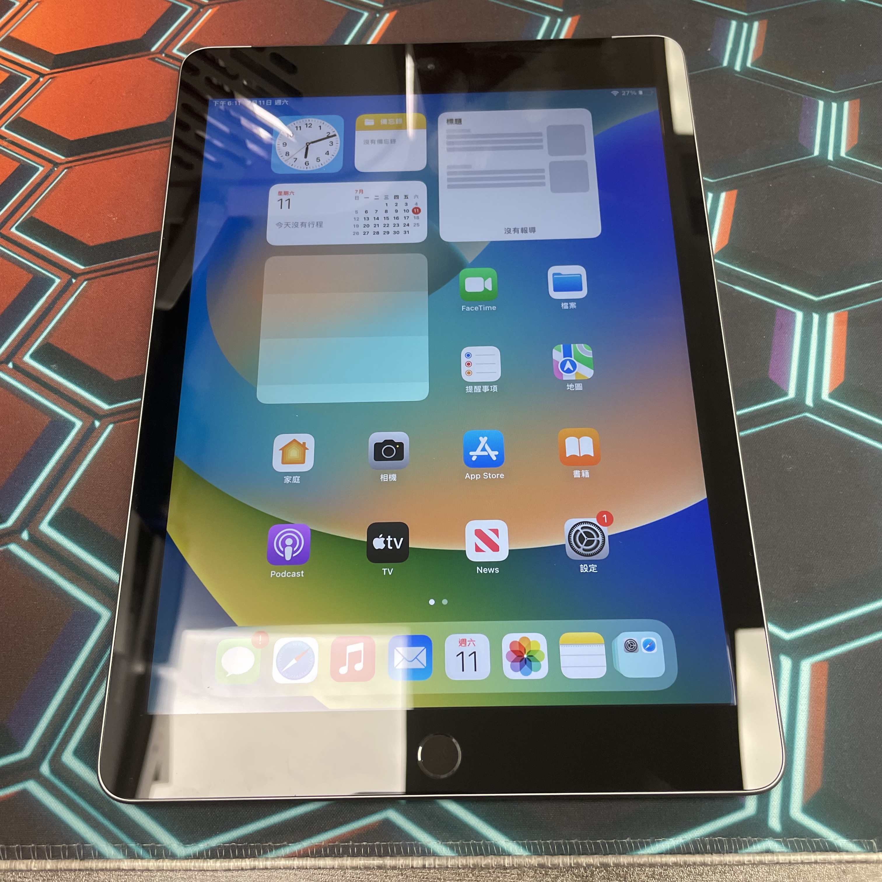 *6952 iPad 6 未使用品 128GB 插卡版 灰色 gray