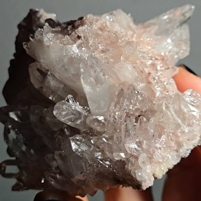 Extra pink Pink Lemurian quartz cluster from Colombia - LQ183
