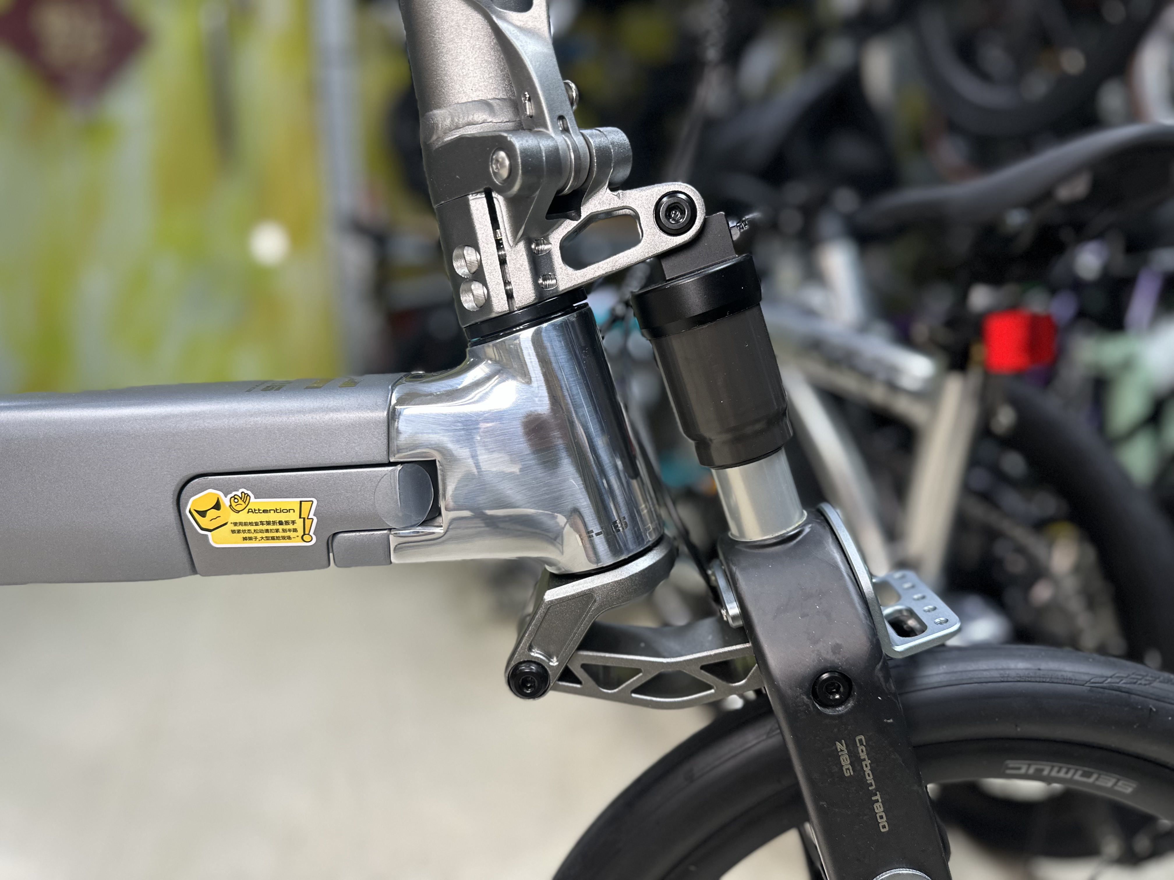 Funxtron F16 范丸 16” 349 Trifold bike 