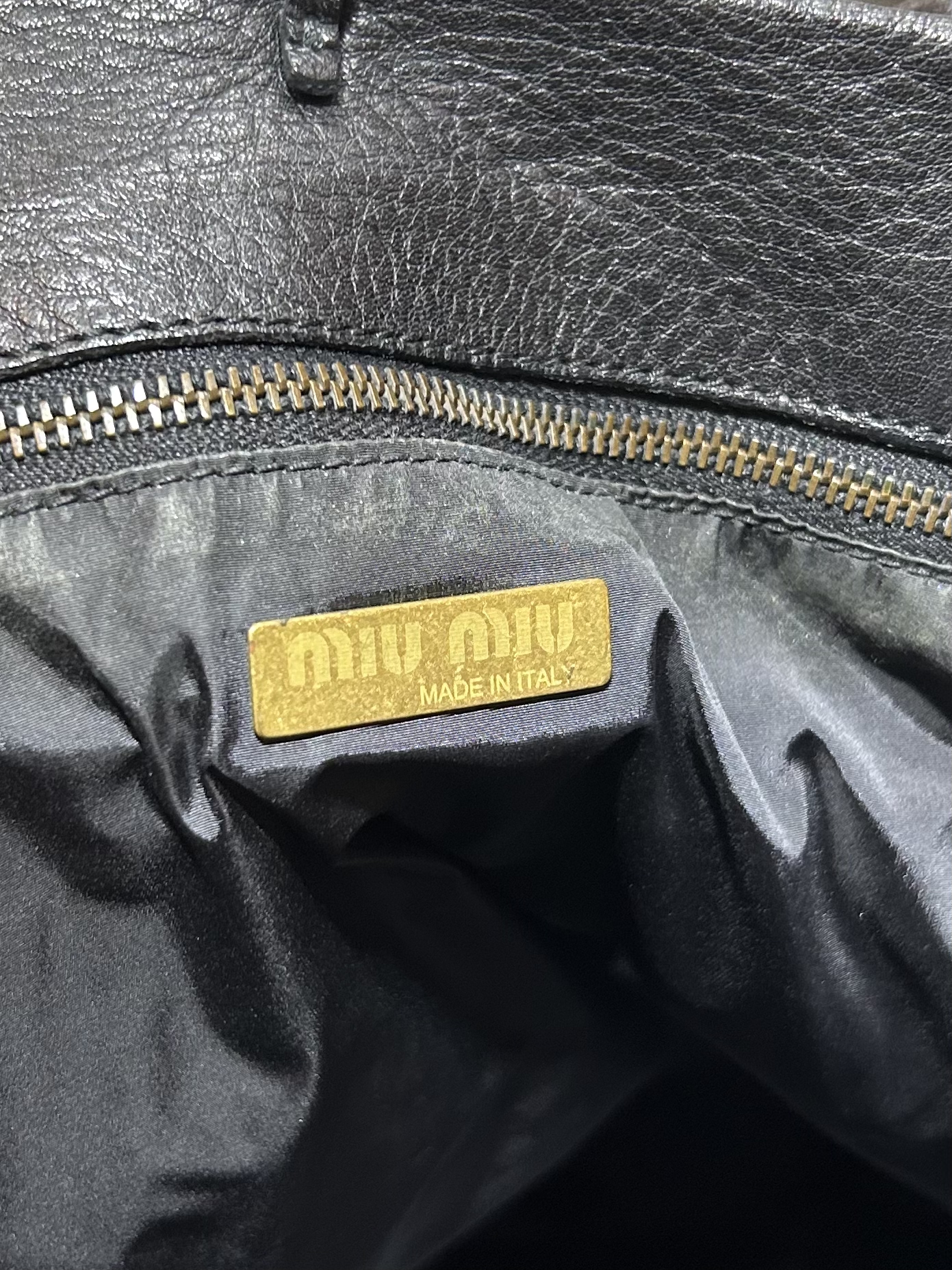 Miu Miu Tote Bag Black calfskin 100%Authentic, 