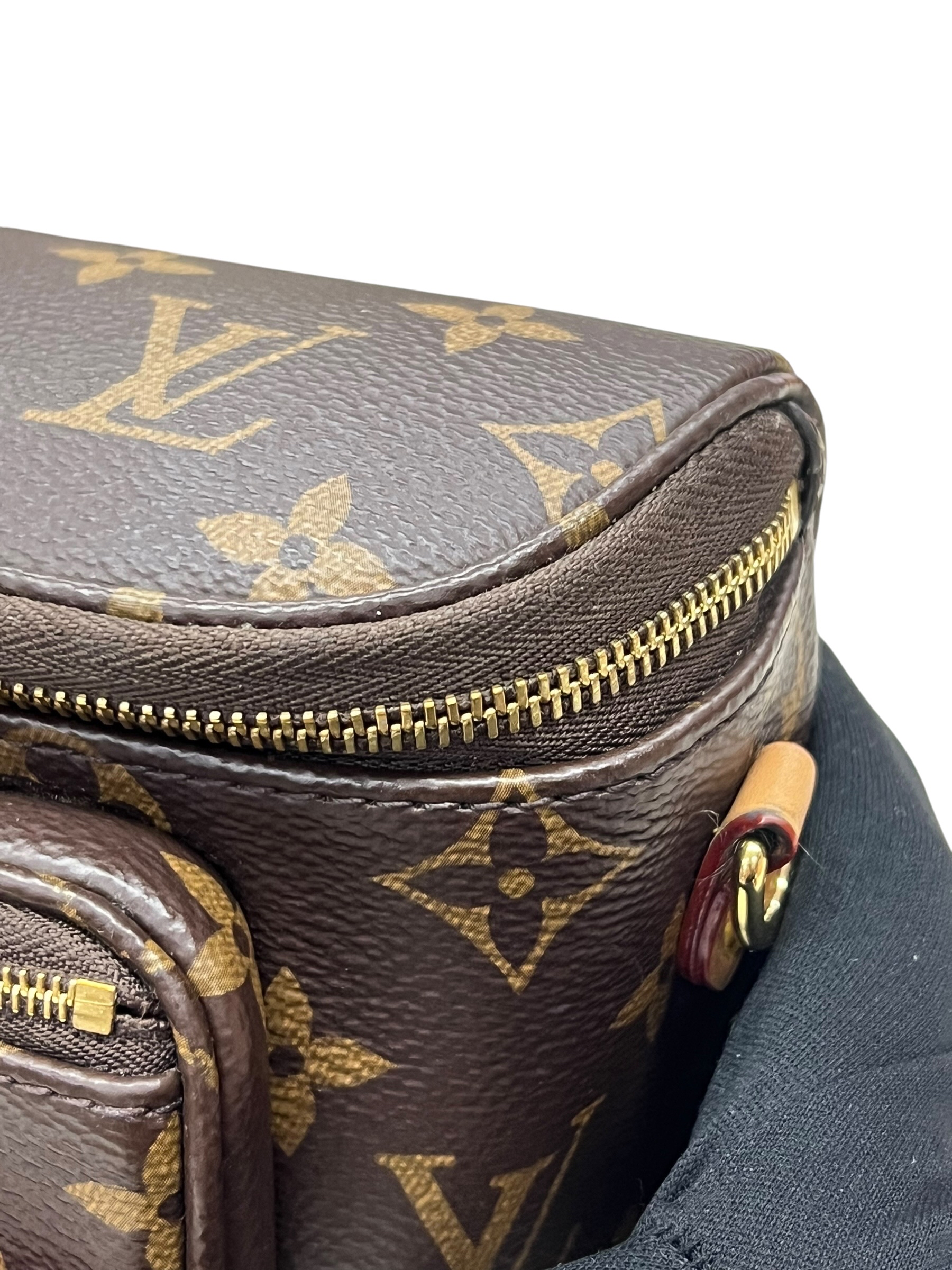 Pre-Owned LV Mini Bumbag / Product Code: 072904