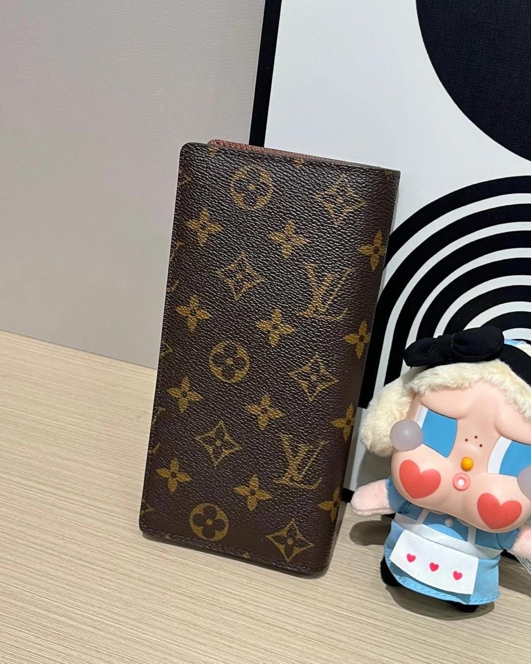LV Brazza Long Wallet Monogram M66540 100%Authentic,unused✅box