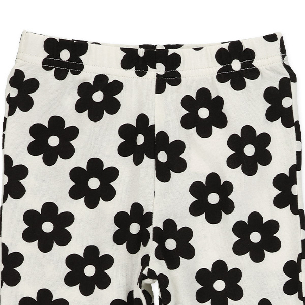 🇯🇵預訂 日本直送🇯🇵黑色花卉滿印荷葉邊半截打底褲