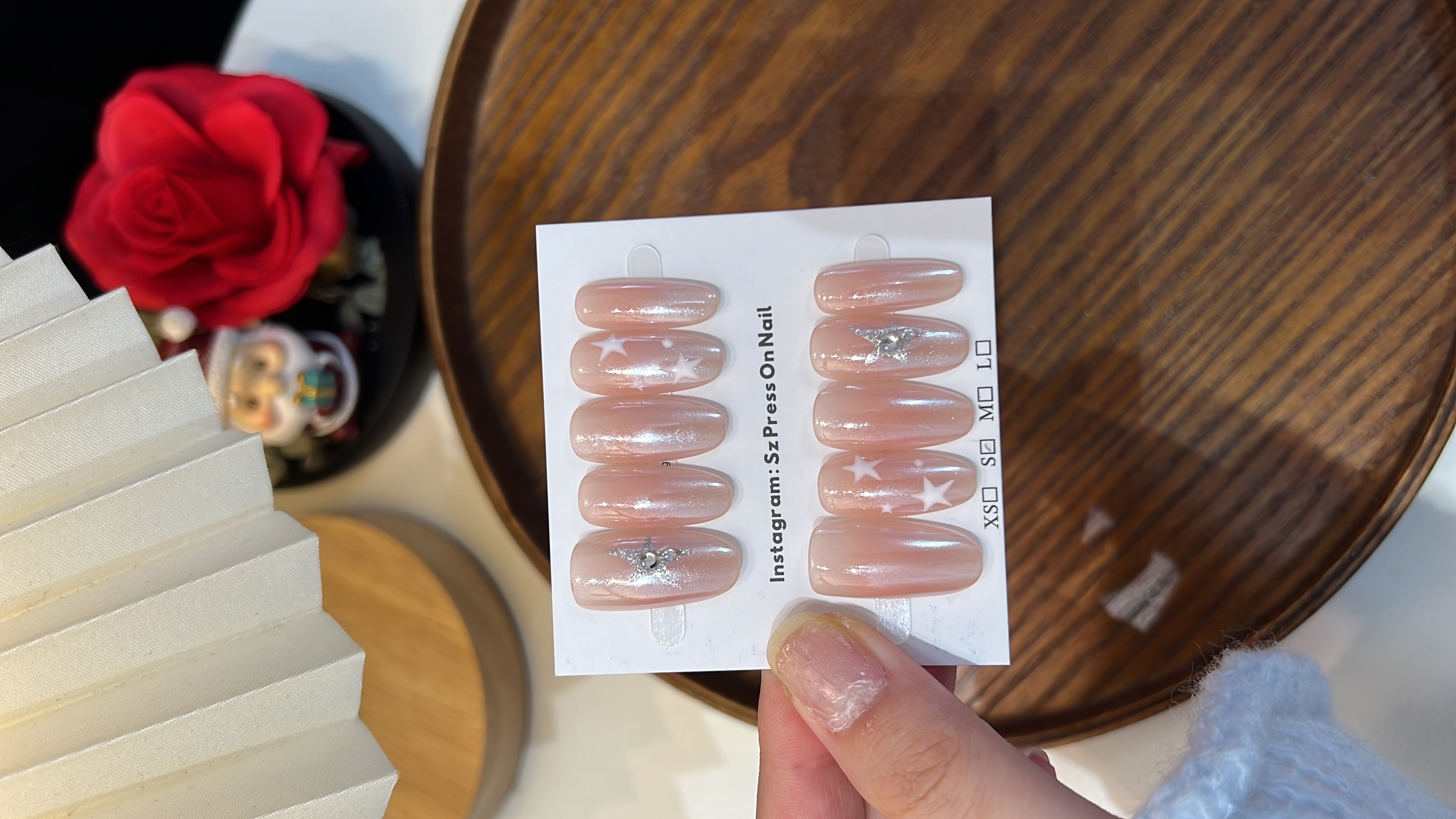 冰茶香槟 中椭圆