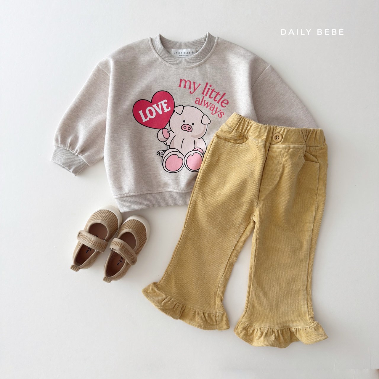 Dailybebe | Corduroy Bootcut Pants