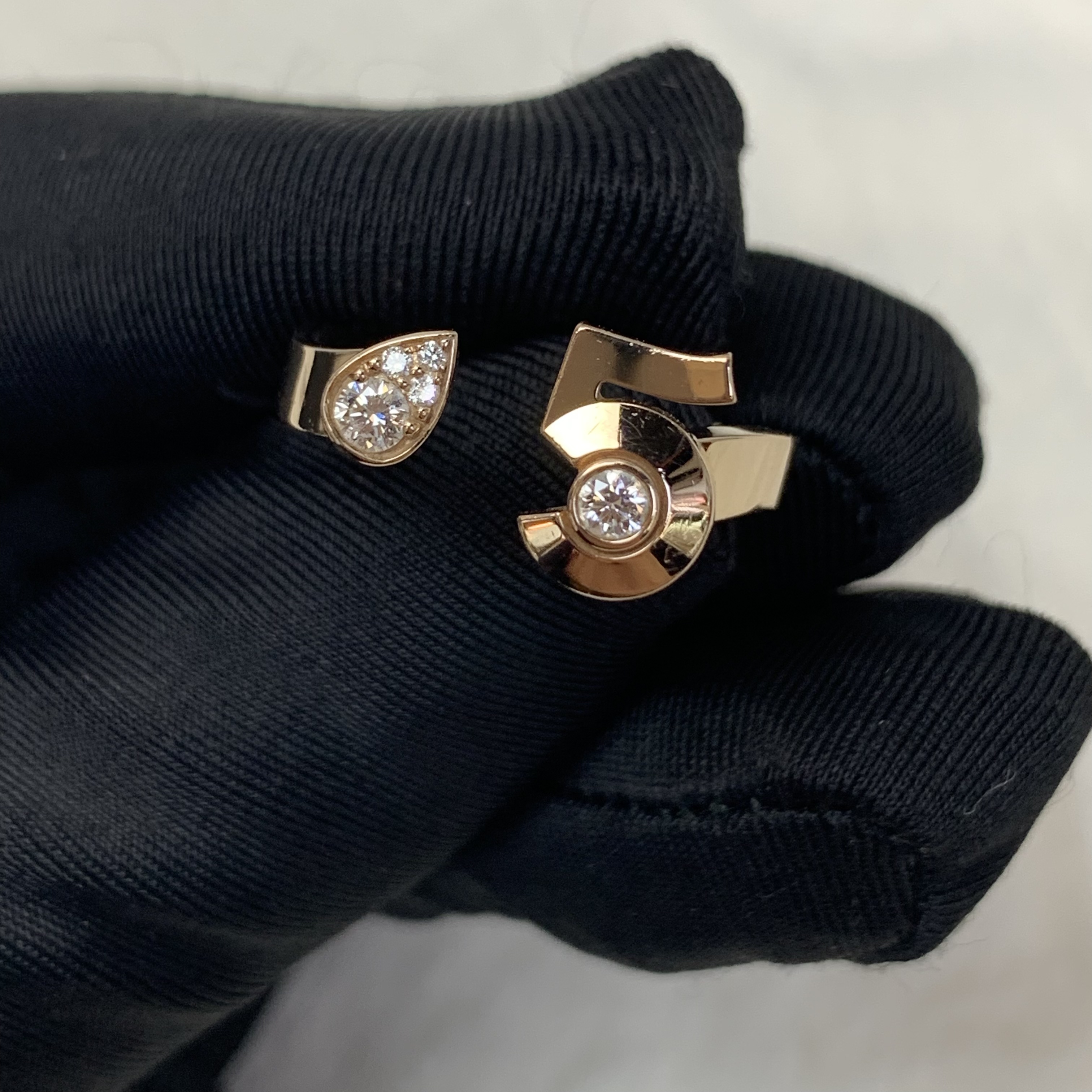 公價近六折🫢Chanel米色18K金No.5帶鑽戒指