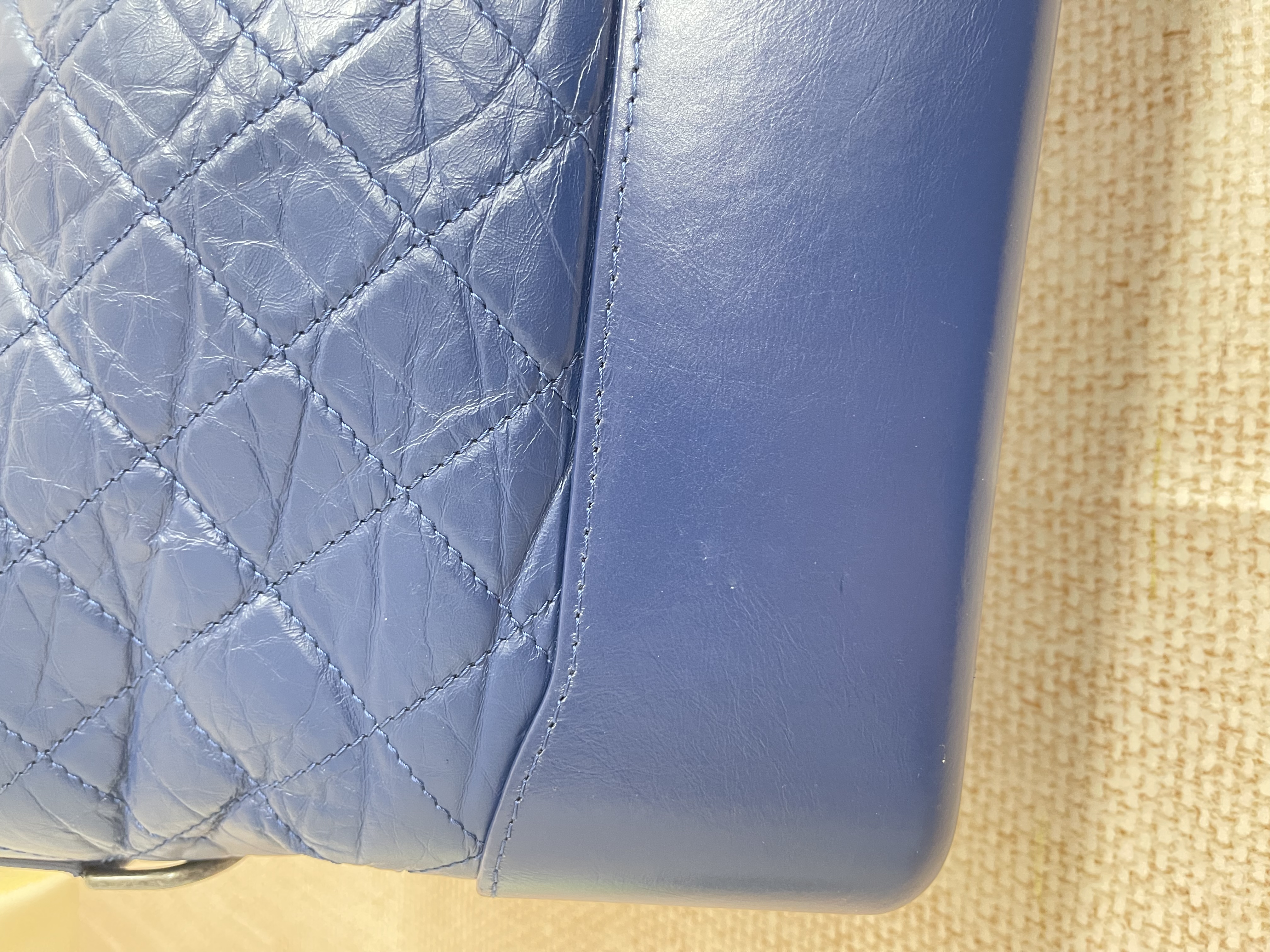 Pre-owned Chanel Hobo Bag/ Product Code: 26041109