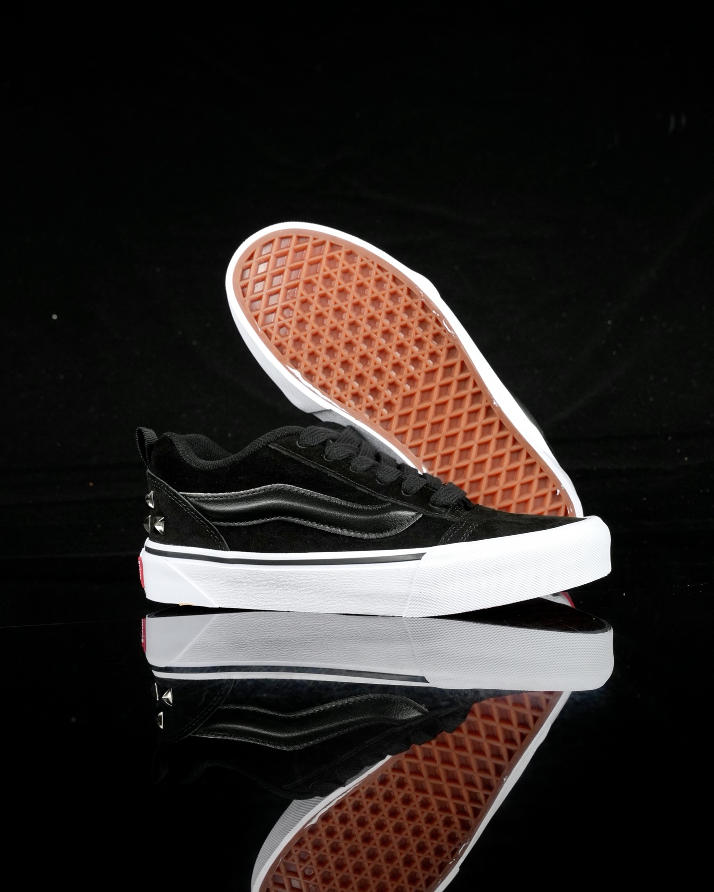 Vans Knu Skool