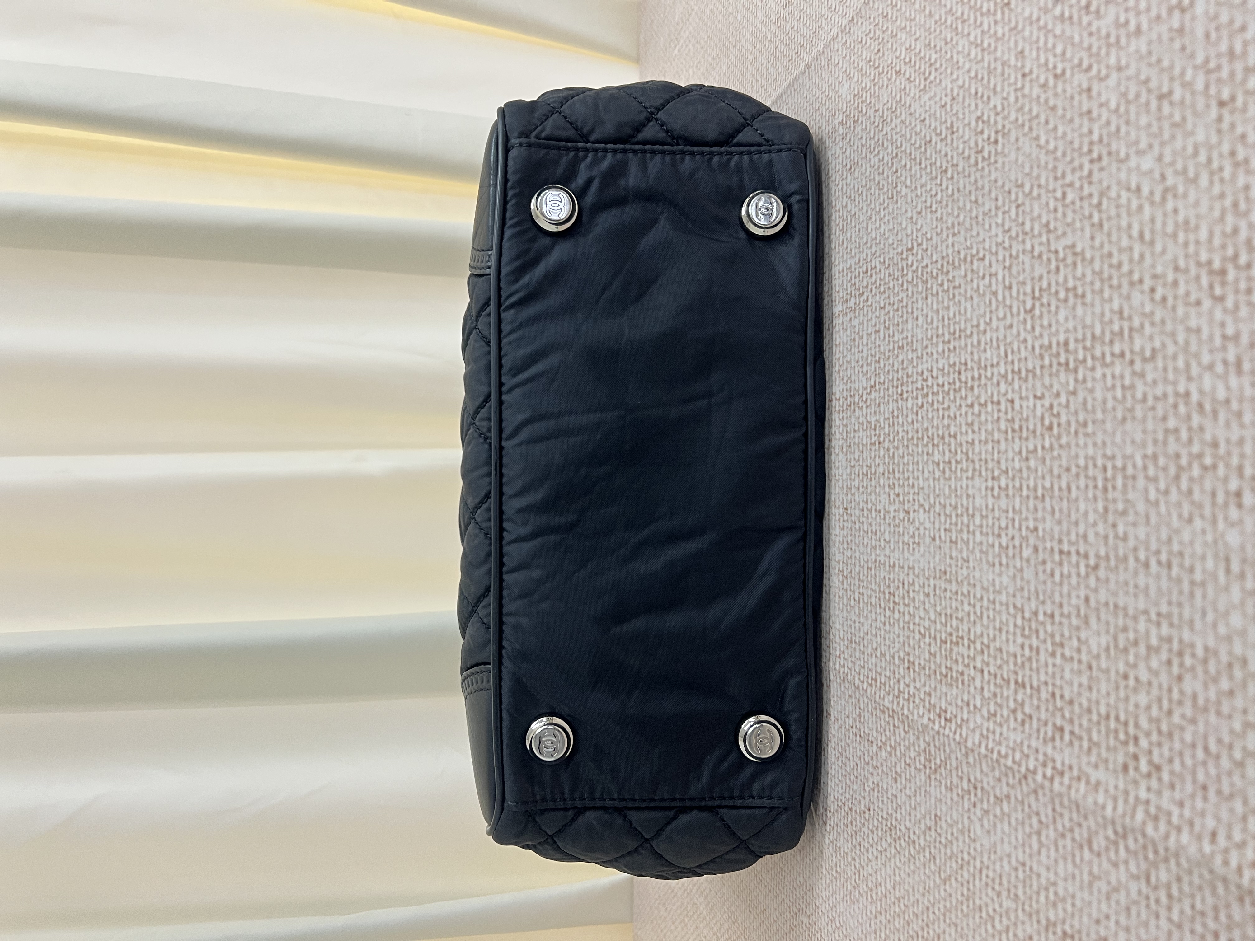 Pre-owned Chanel Paris-New York Line / Product Code: 26040207