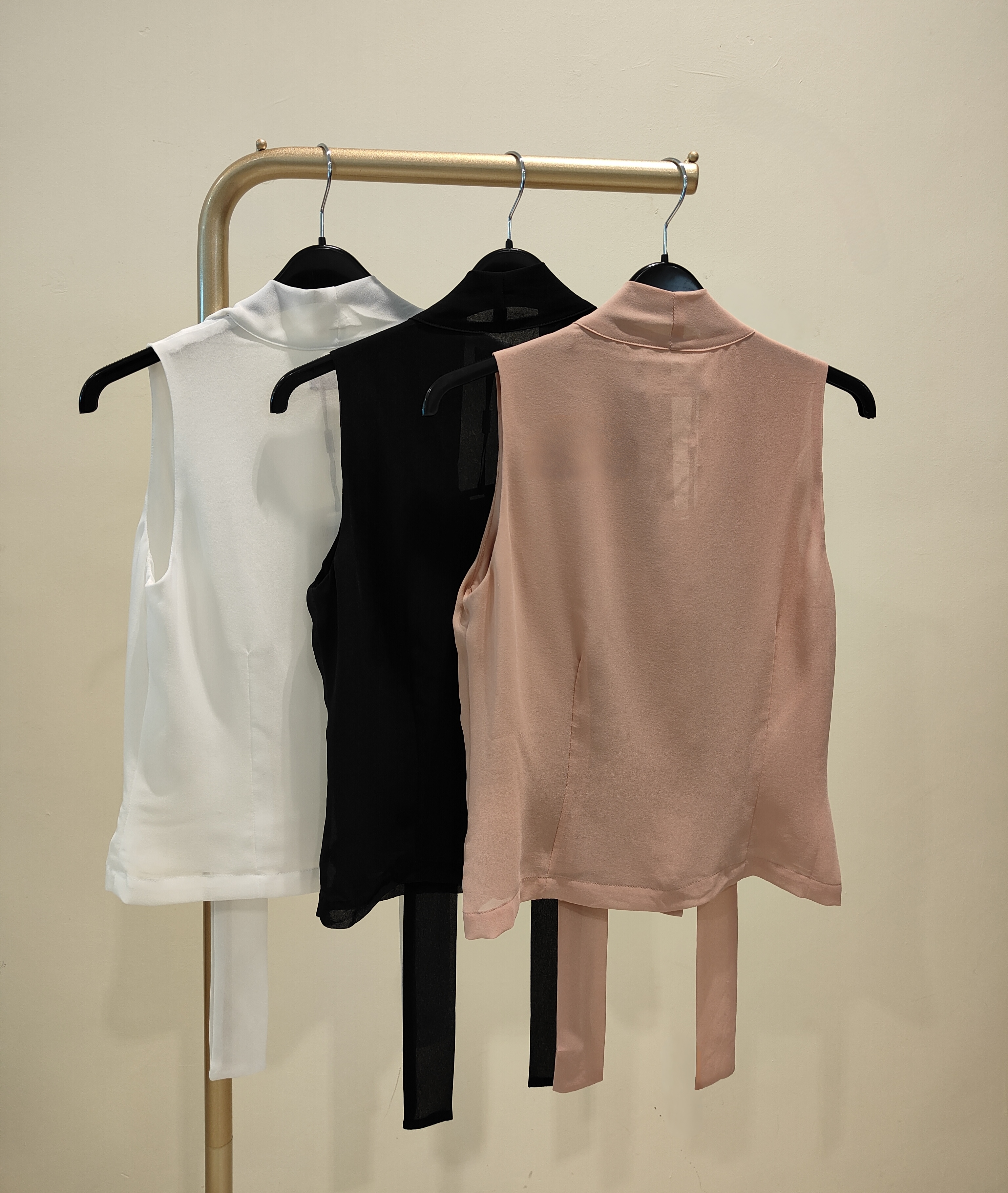 独家雪纺V领上衣 2696