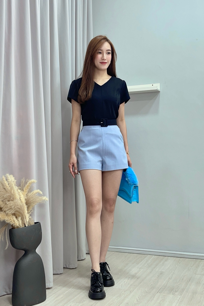 38104 Elara Sculpt Waist Blouse