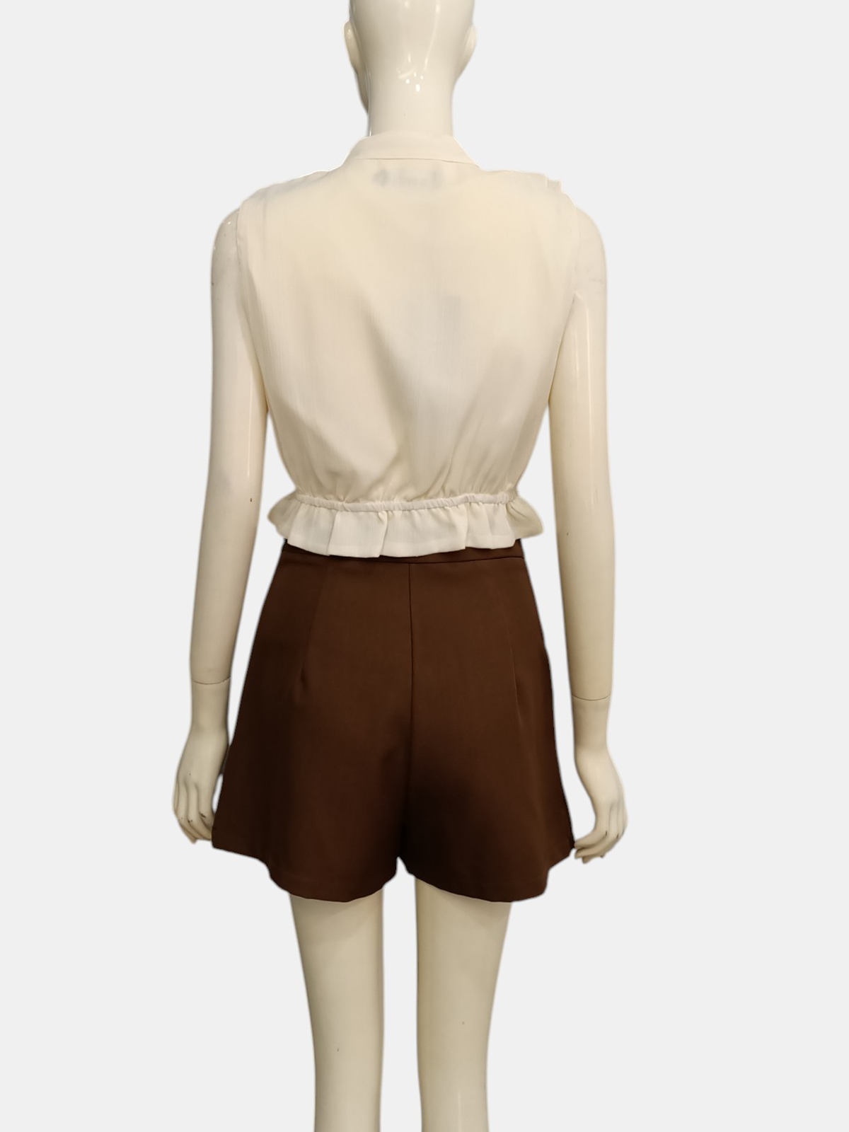 Minimal 3D Ruffle Top M224