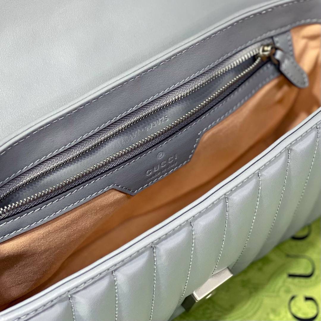 ▪大货实拍图 𝗚𝗚 𝗠𝗮𝗿𝗺𝗼𝗻𝘁几何系列 型号：443497 尺寸：26*15*7cm