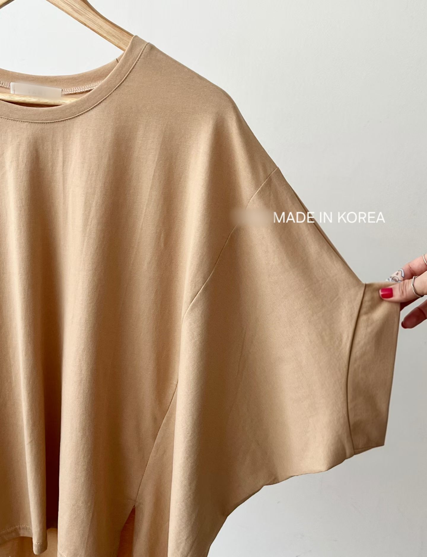 G6257 韓國🇰🇷鬆身淨色top