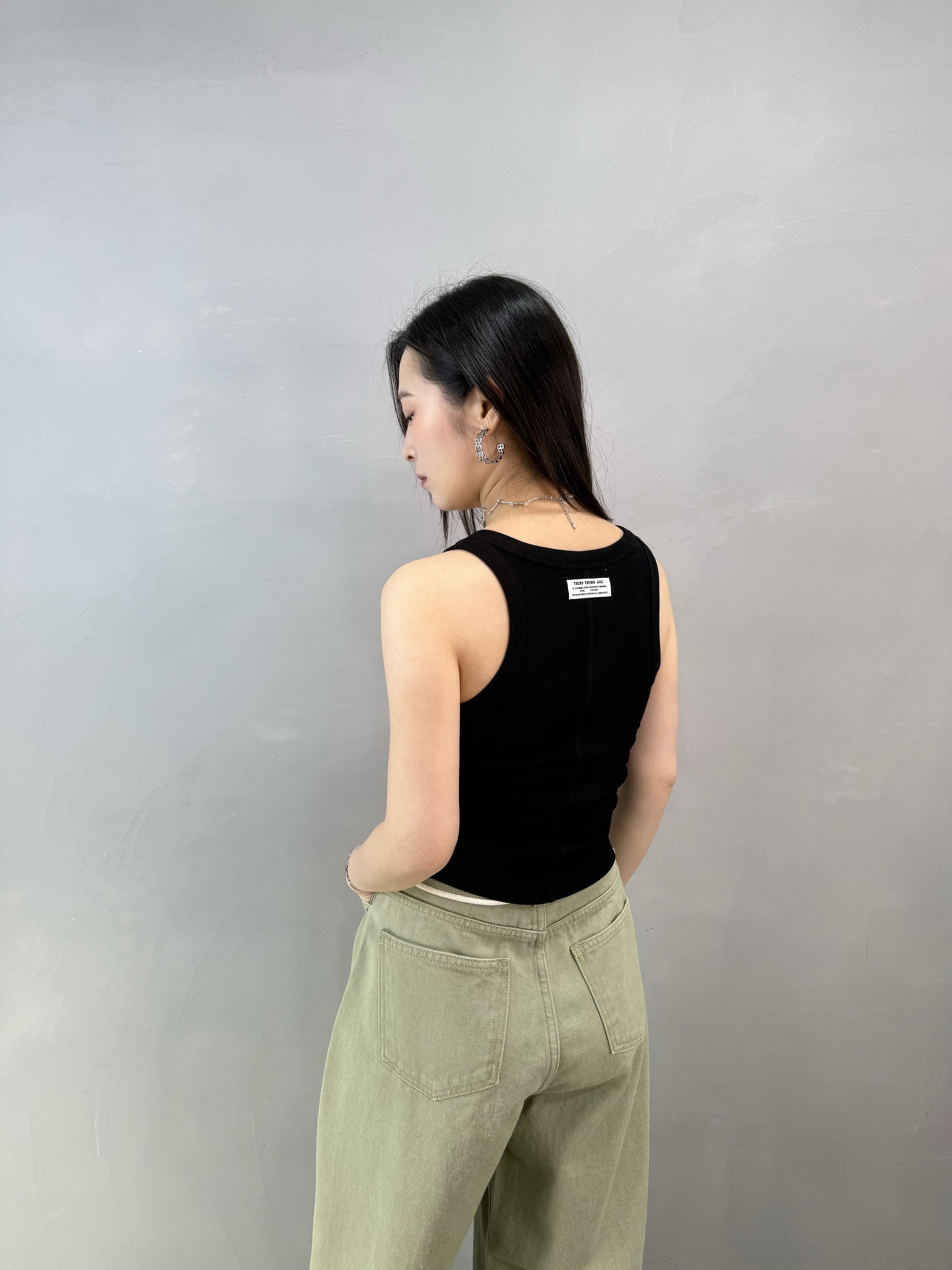 H62 後車章暗紋背心